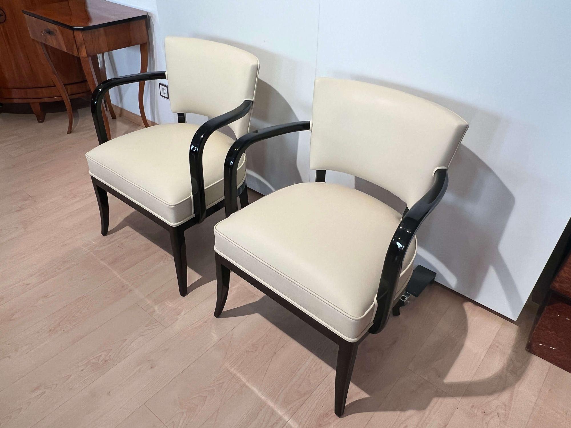 Pair of Art Deco Armchairs, Black Lacquer, Creme Leather, France, 1930s For Sale 13