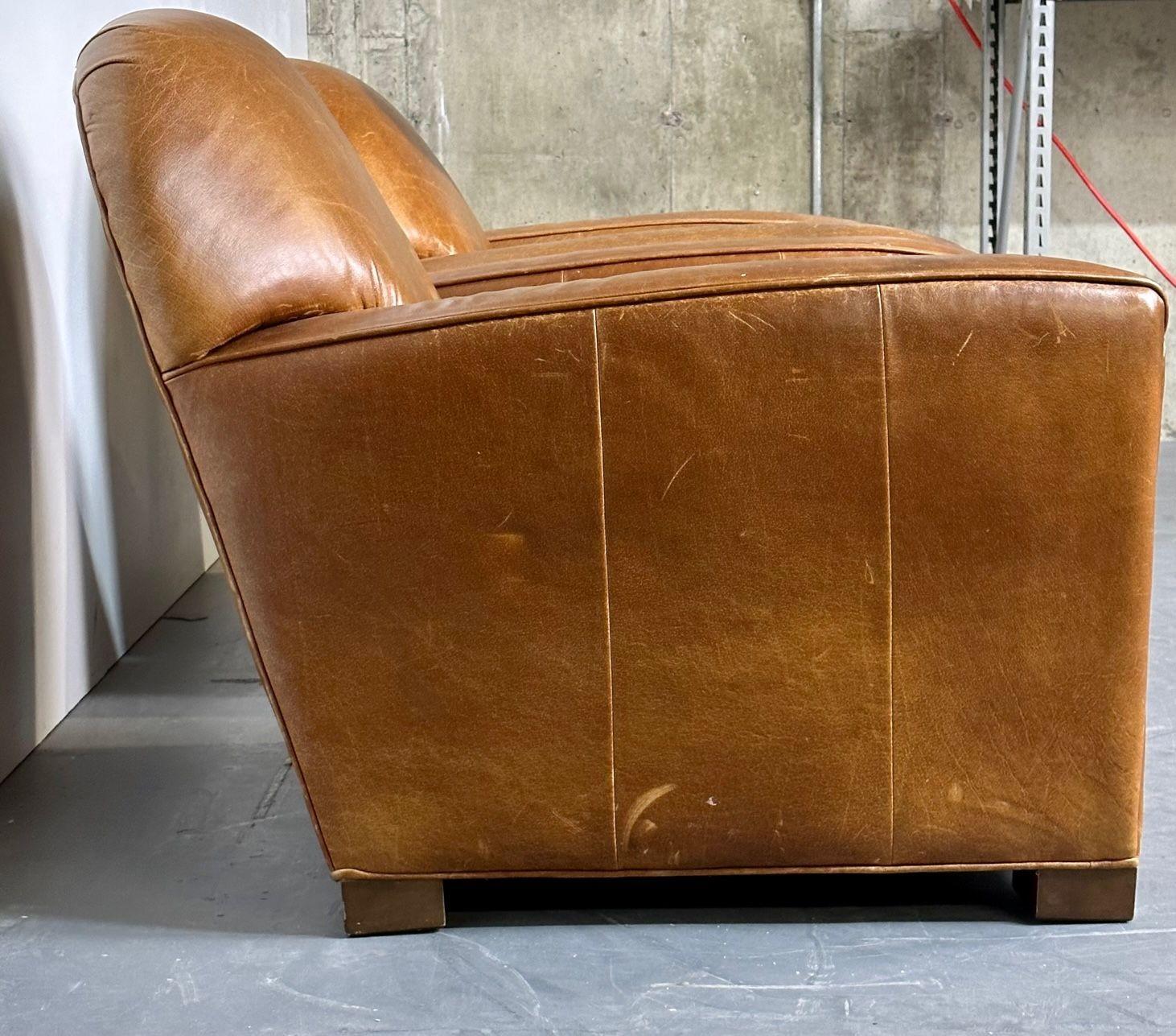 Paire de grands fauteuils club / fauteuils de salon français Art déco en cuir vieilli en vente 7