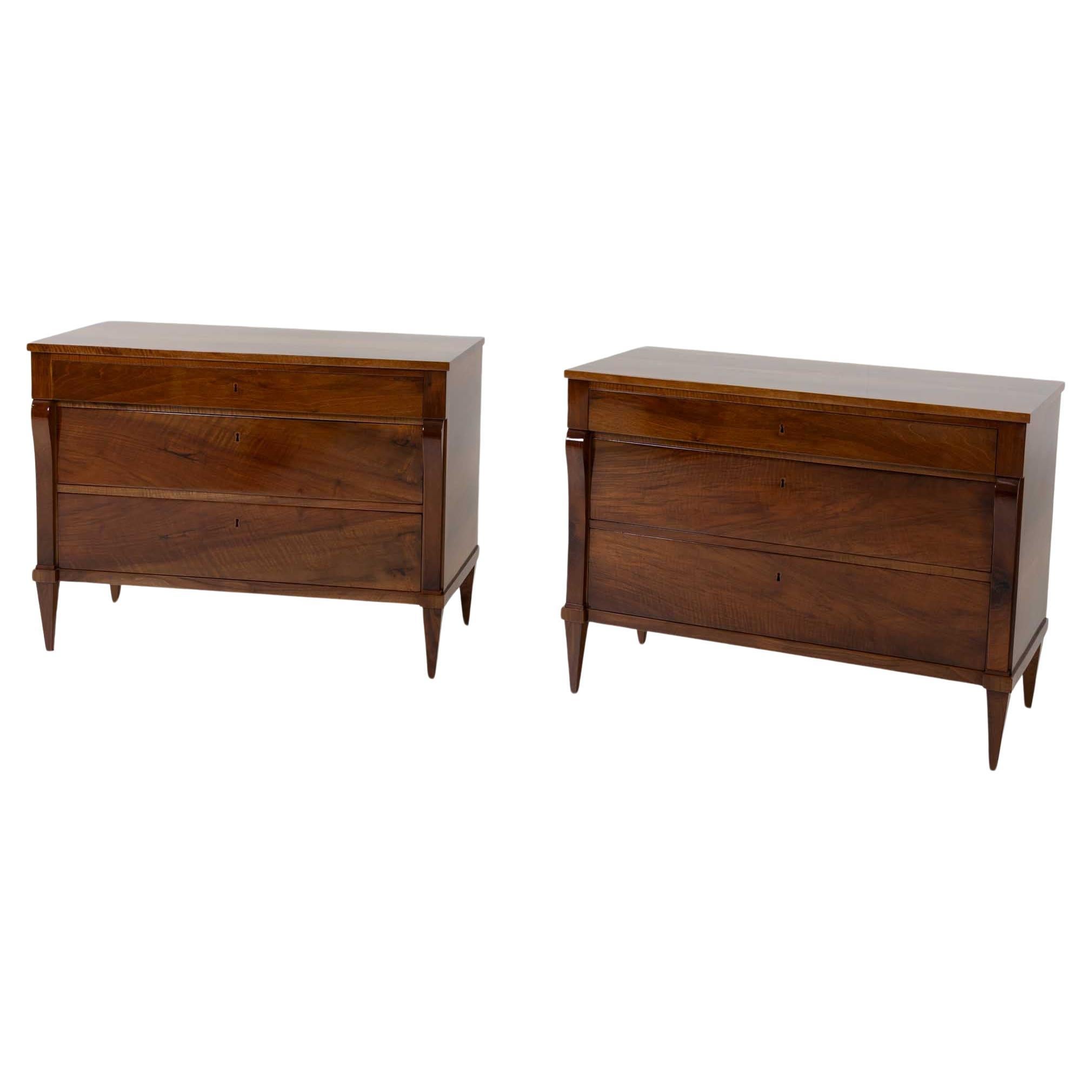 Pair of large Biedermeier Chests of Drawers, Italy 19th Century For Sale