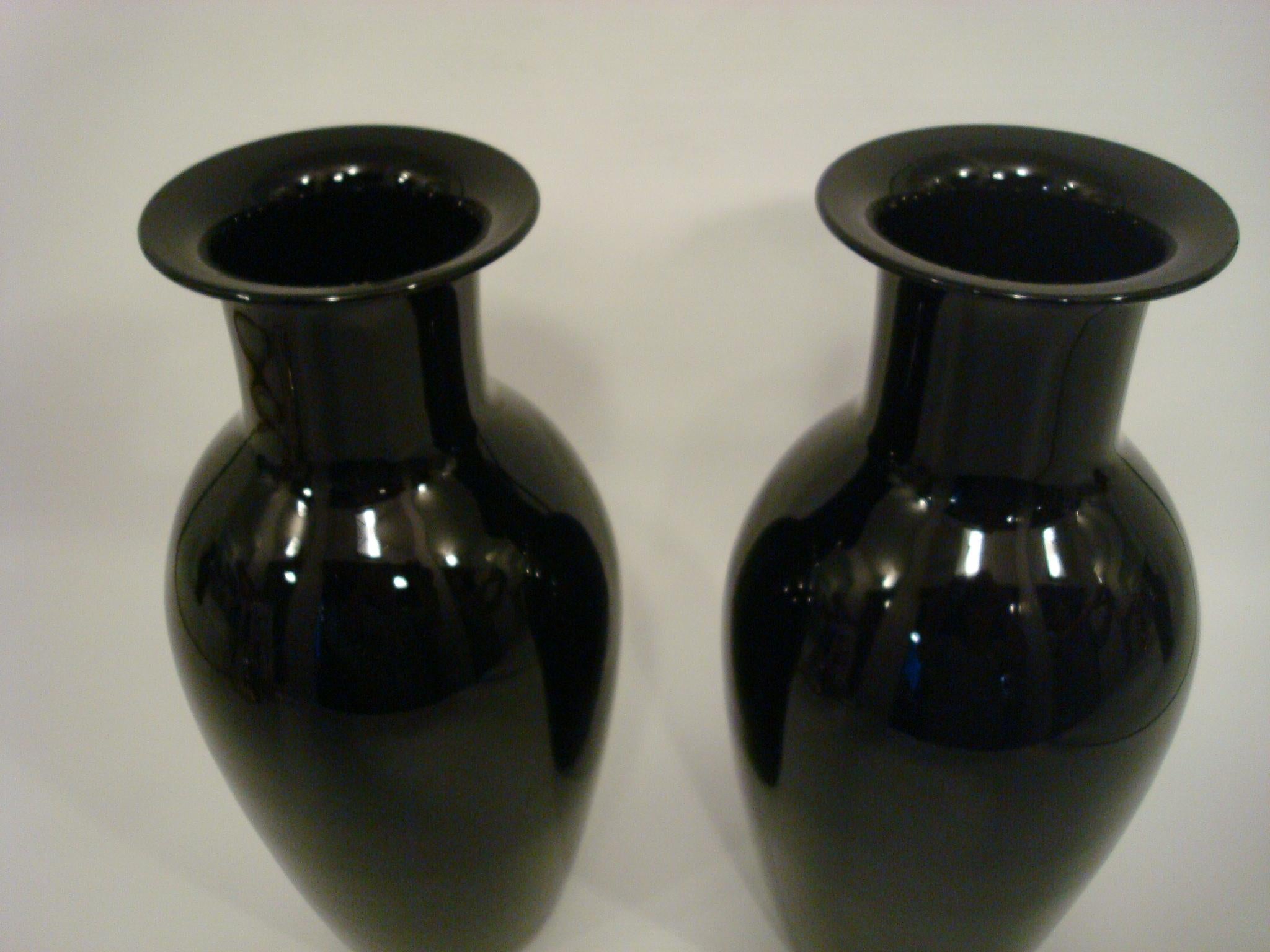 large black flower vase