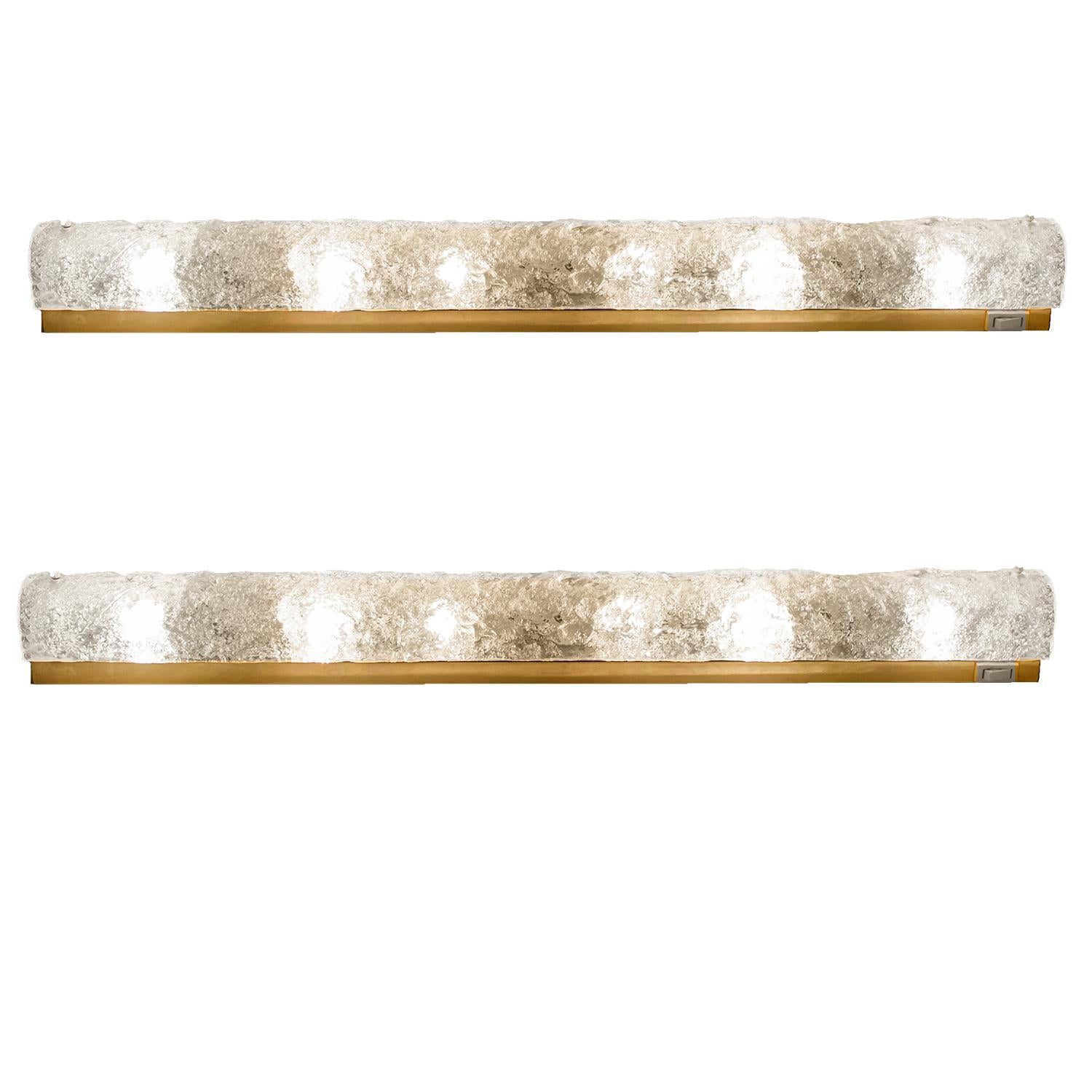 Pair of Large Blown Murano Glass and Brass Wall Lights by Hillebrand In Excellent Condition In Rijssen, NL