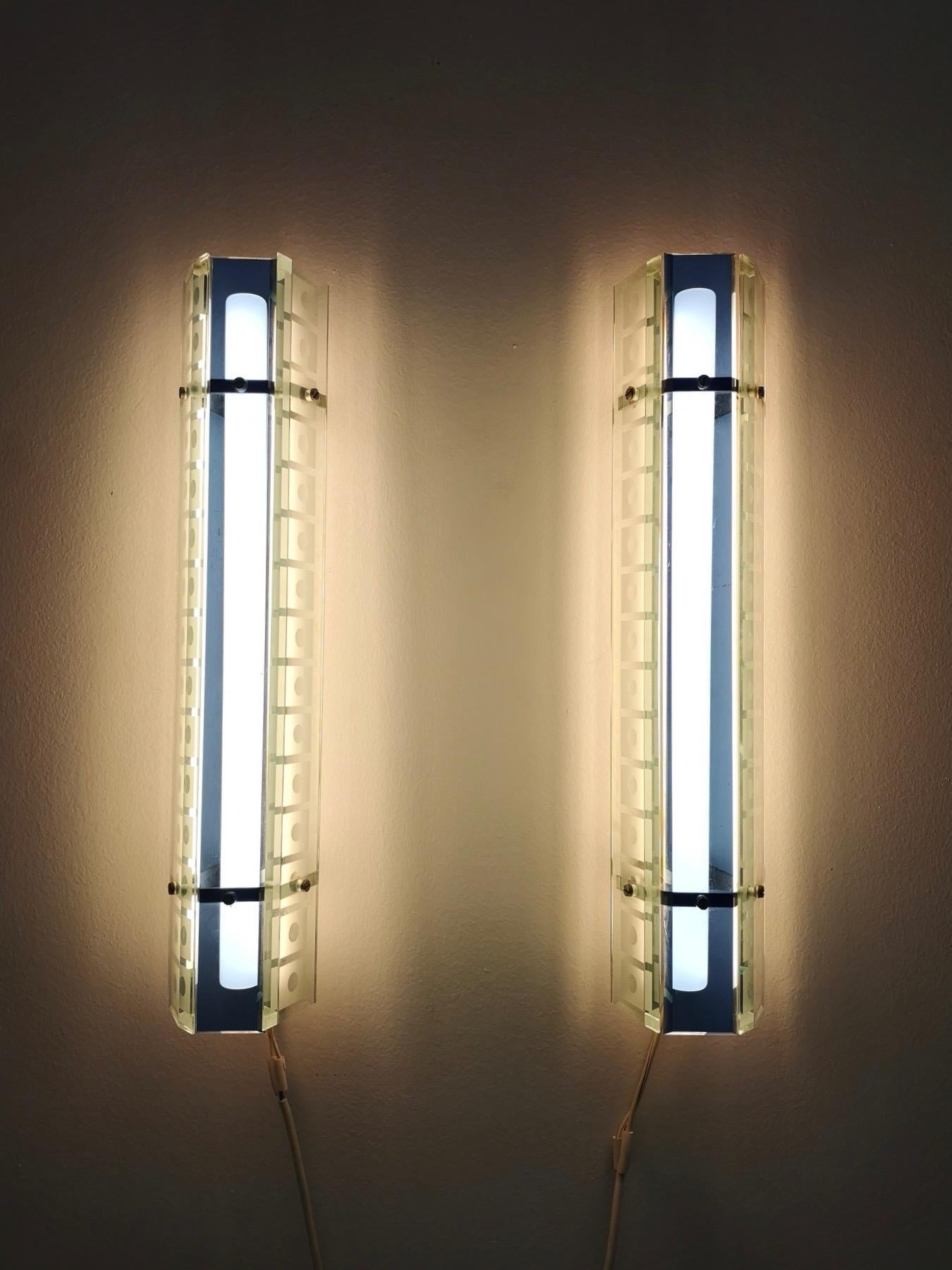 Late 20th Century Pair of Large Postmodern Blue and Clear Engraved Glass Sconces by Erco, Germany