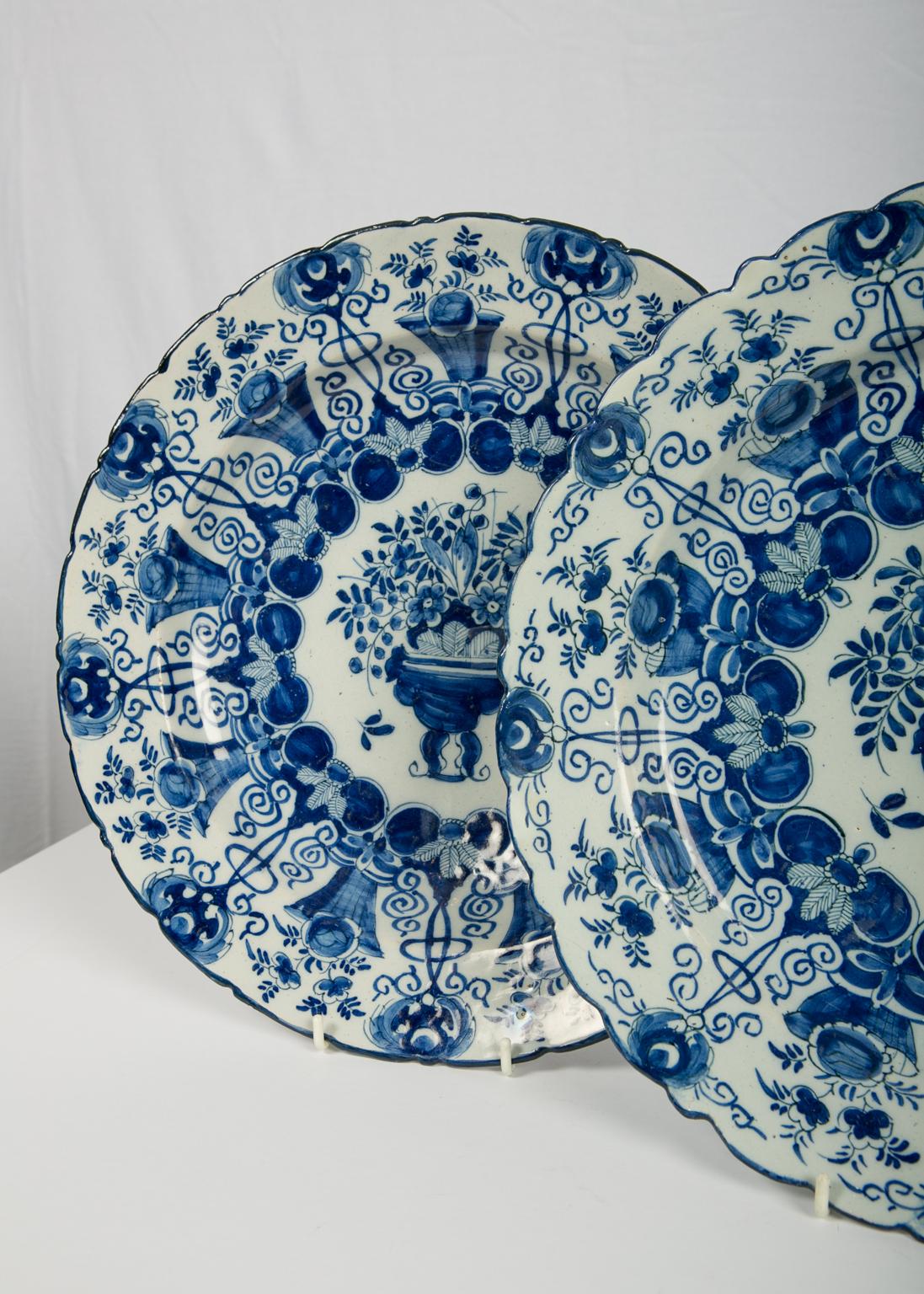 Pair of Large Blue and White Delft Chargers Made, circa 1780 8