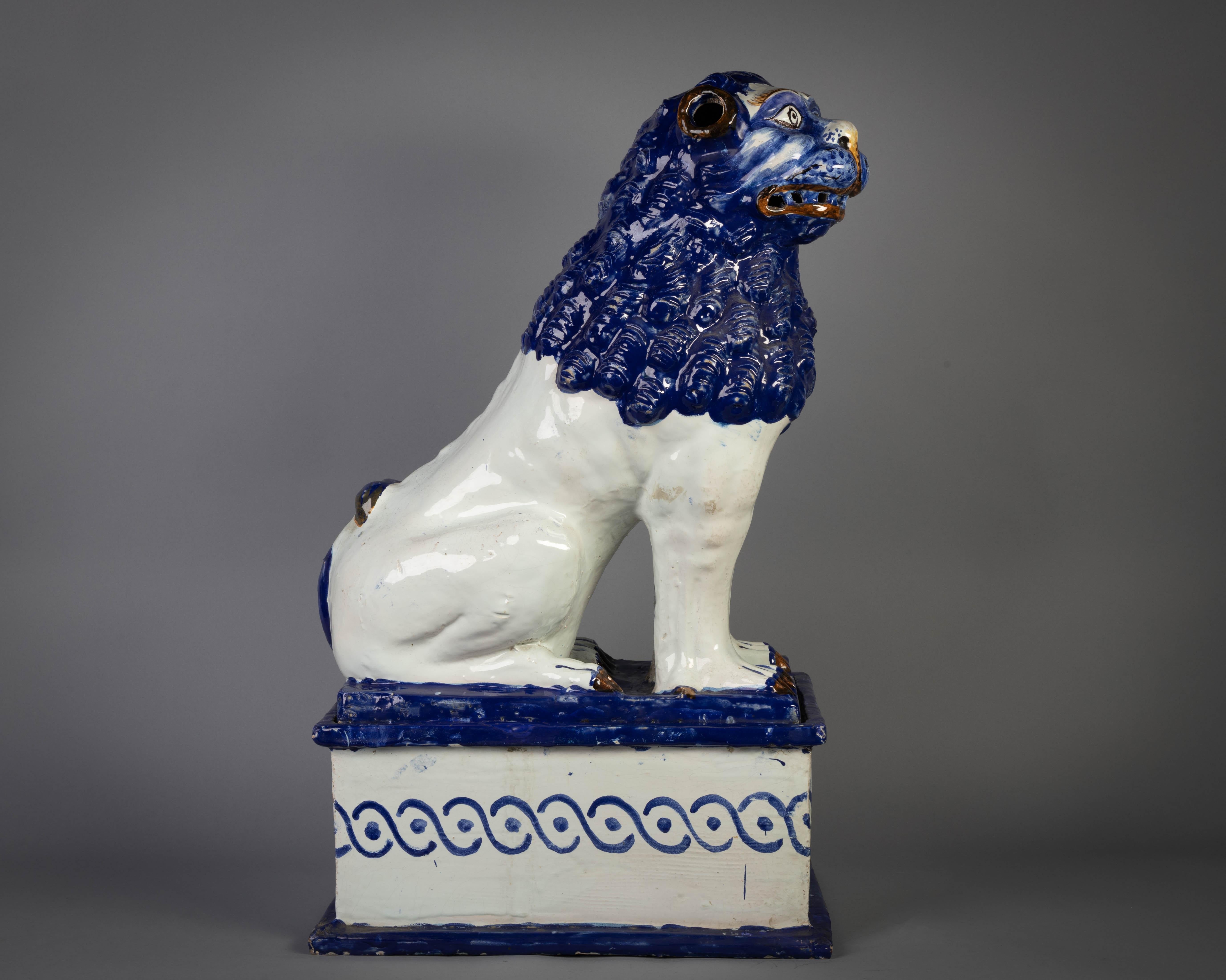 Pair of Large Blue and White Delft Lions, Luneville, circa 1840 For Sale 2
