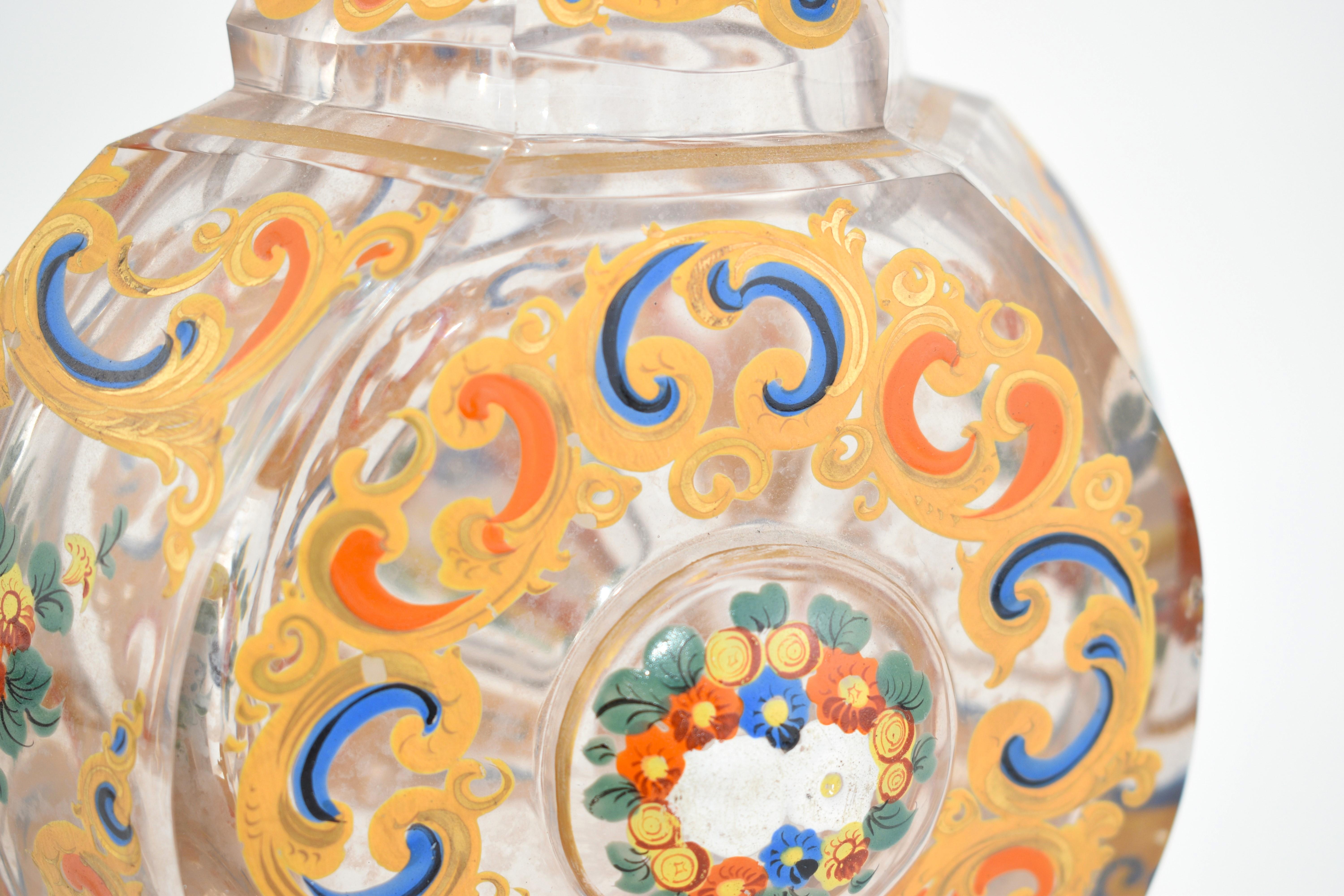 Paire de grands carafes ottomanes de Bohème en verre taillé émaillé, 19ème siècle en vente 2