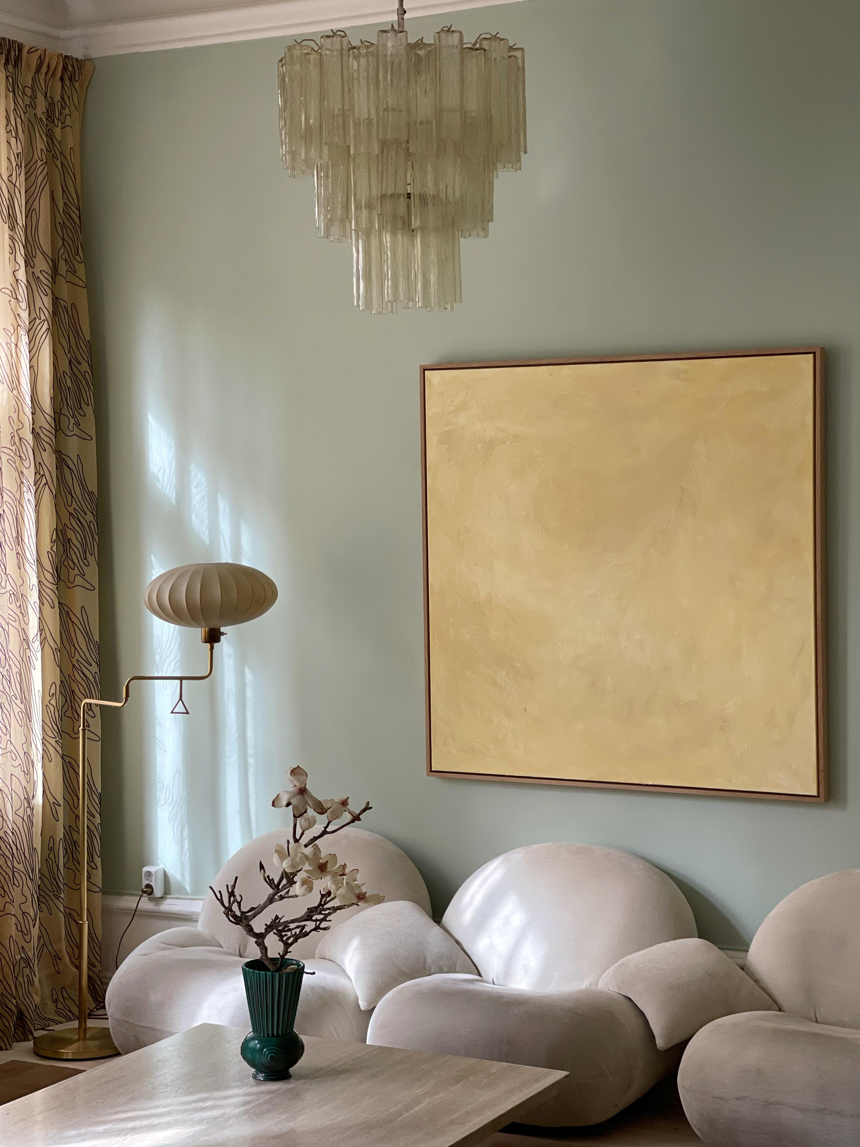 Coppia di grandi lampadari di Murano color miele con prismi formati da un tubo In condizioni buone in vendita a Bromma, SE