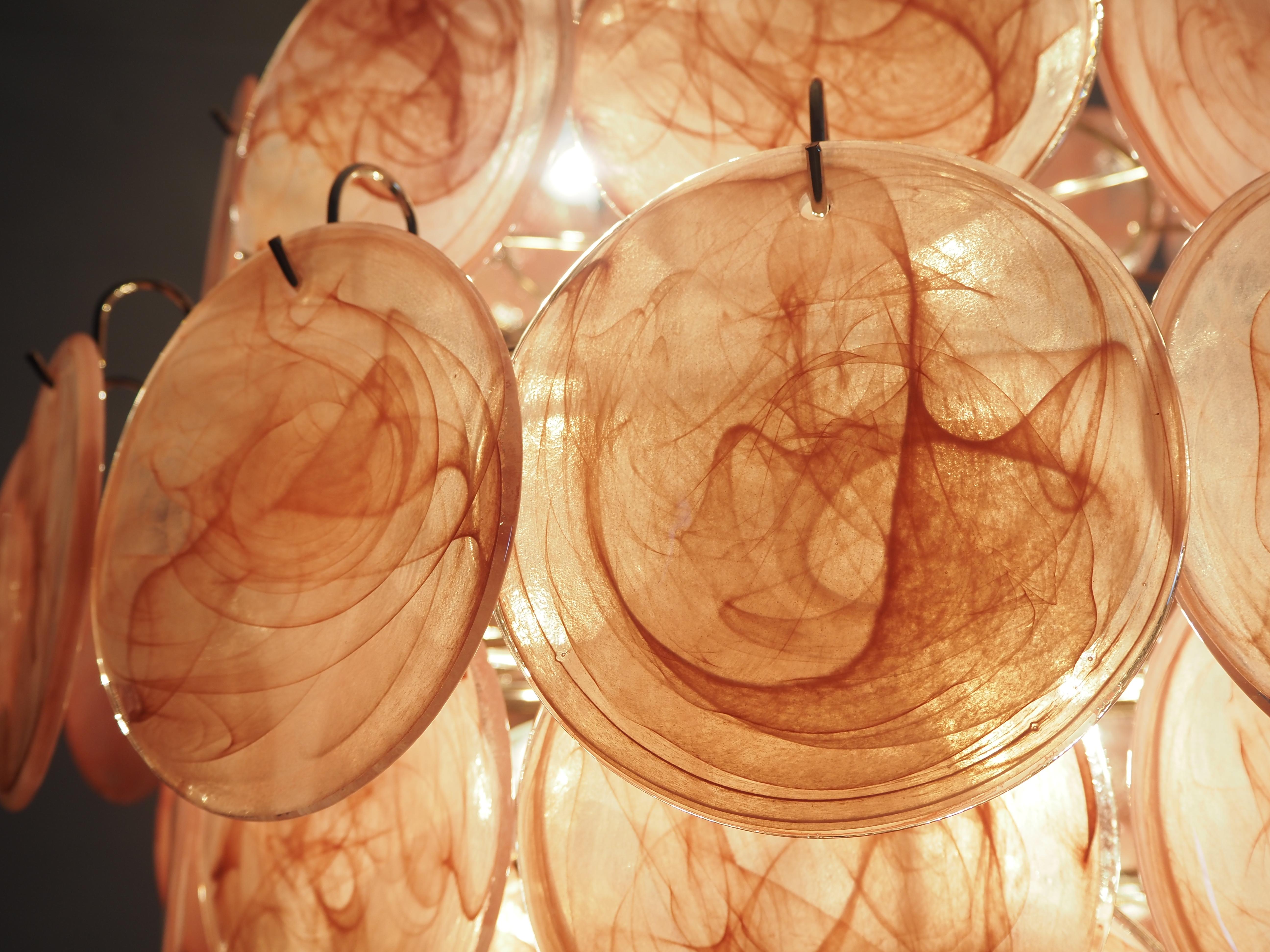 Coppia di grandi lampadari a disco di Murano nello stile di Vistosi, anni Novanta. in vendita 4