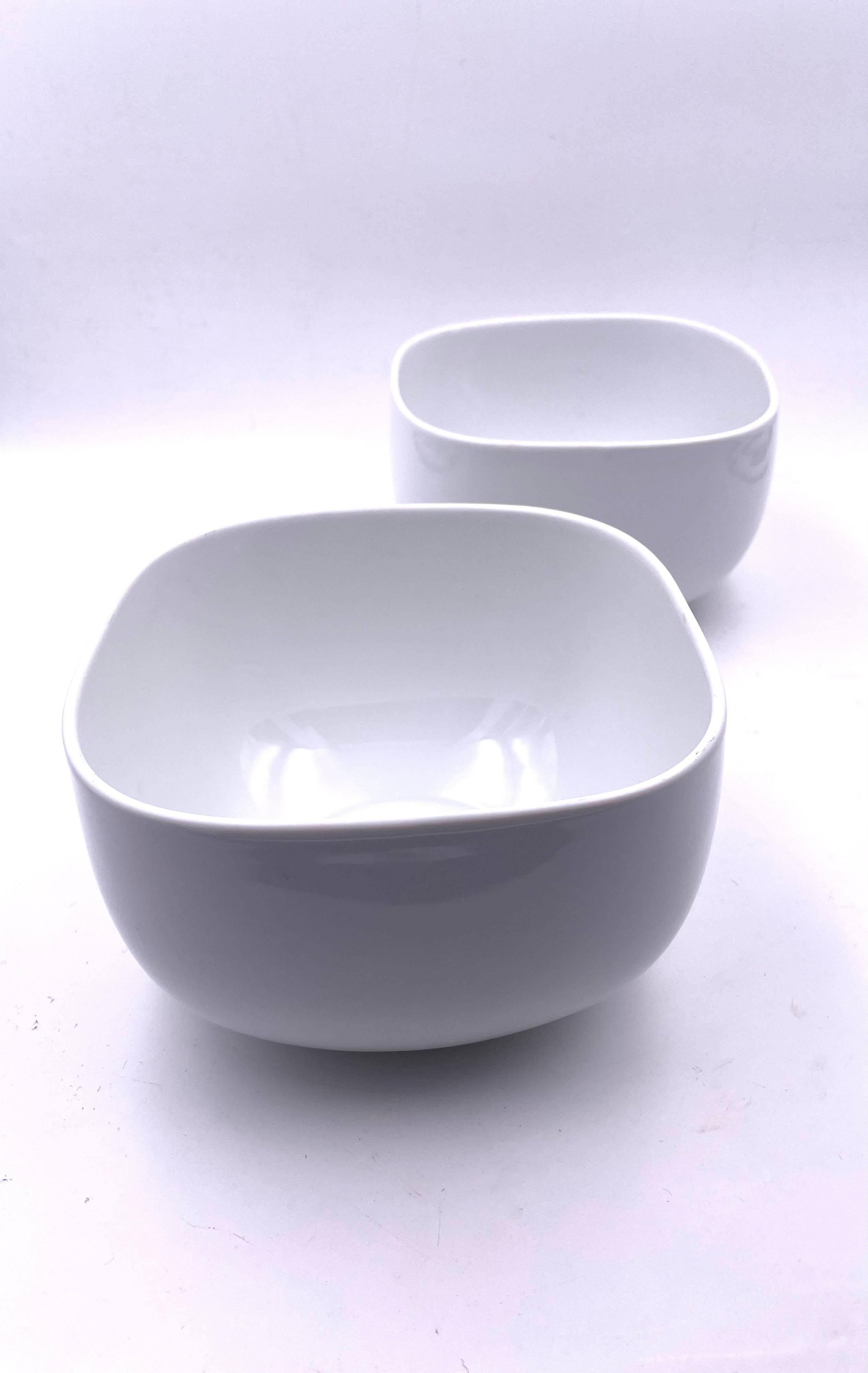 Mid-Century Modern Pair of Large Bowls Designed by Timo Sarpaneva for Rosenthal Studio