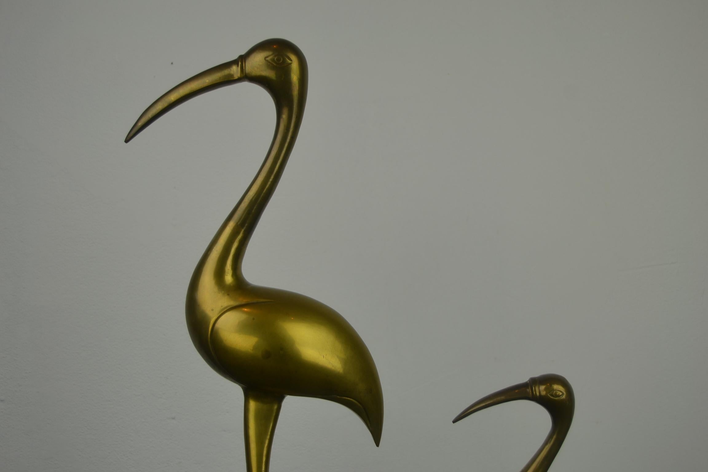 Coppia di grandi sculture di uccelli gru, anni '60 7