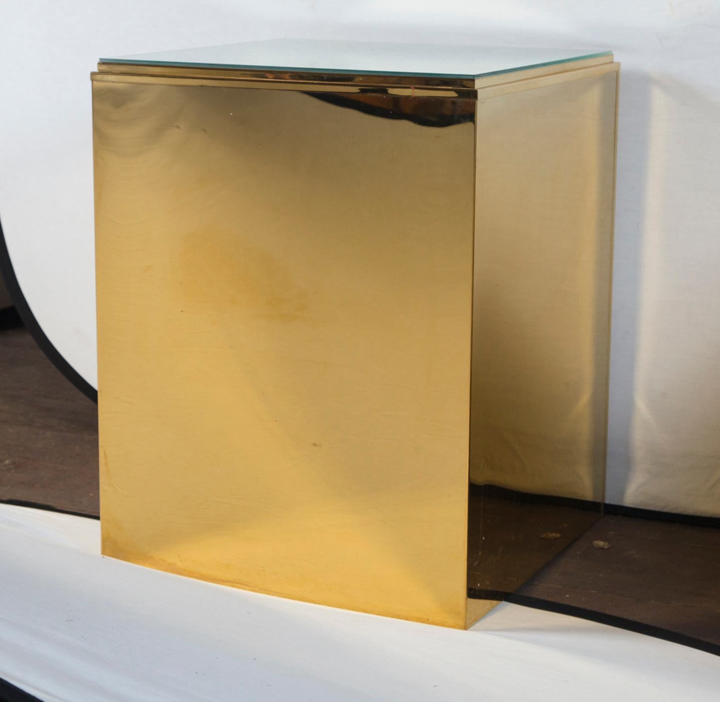 Pair of Large Brass Cube Side Tables For Sale 1