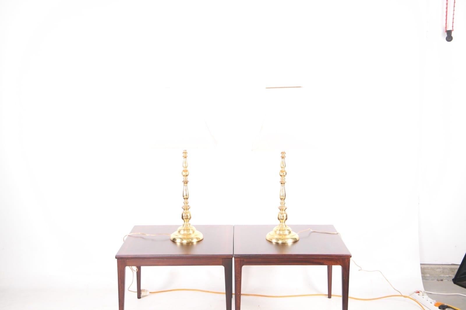 Pair of large brass lamps For Sale 2