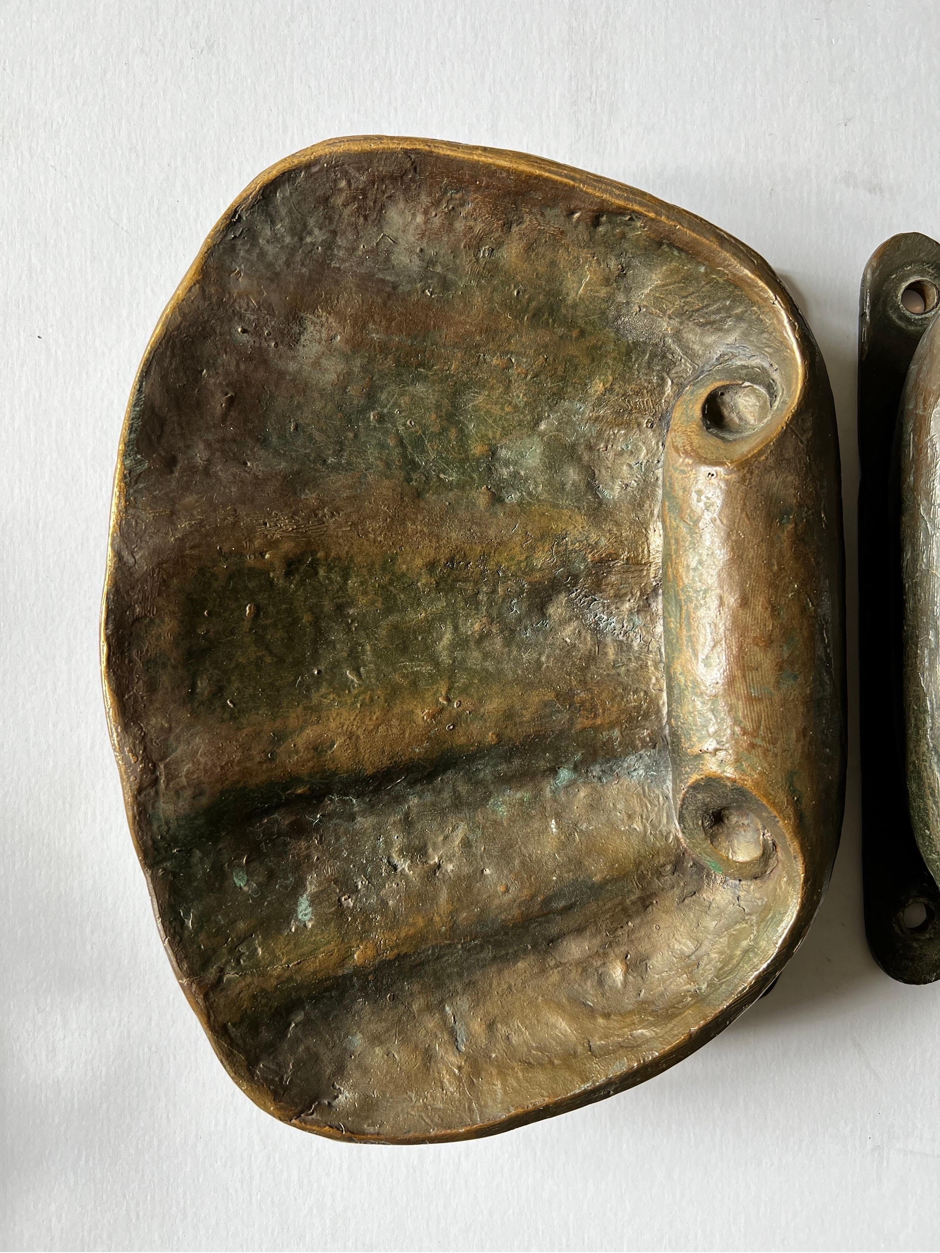 Pair of Large Bronze Door Handles in the Shape of Shells 1