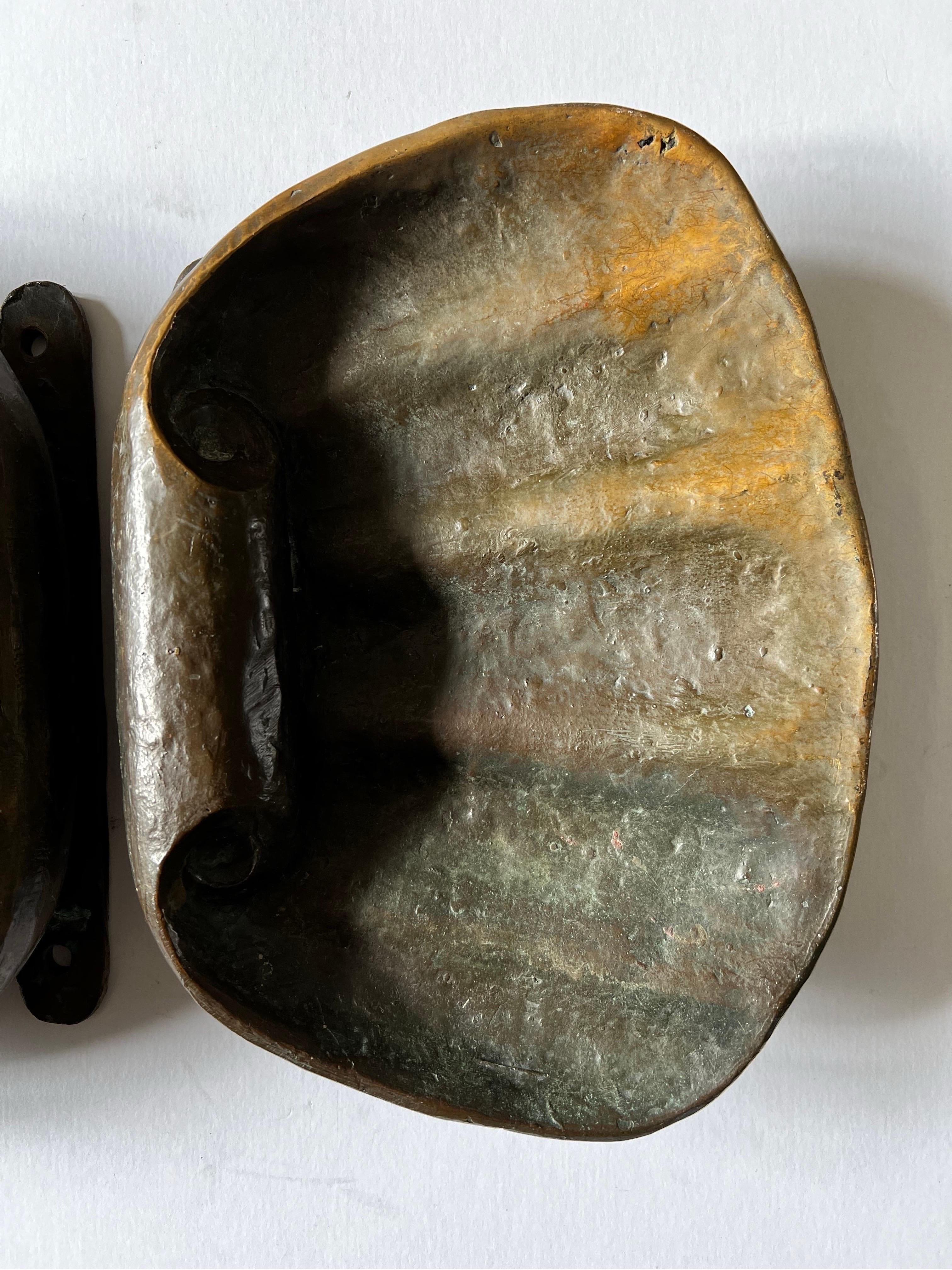 Pair of Large Bronze Door Handles in the Shape of Shells 2
