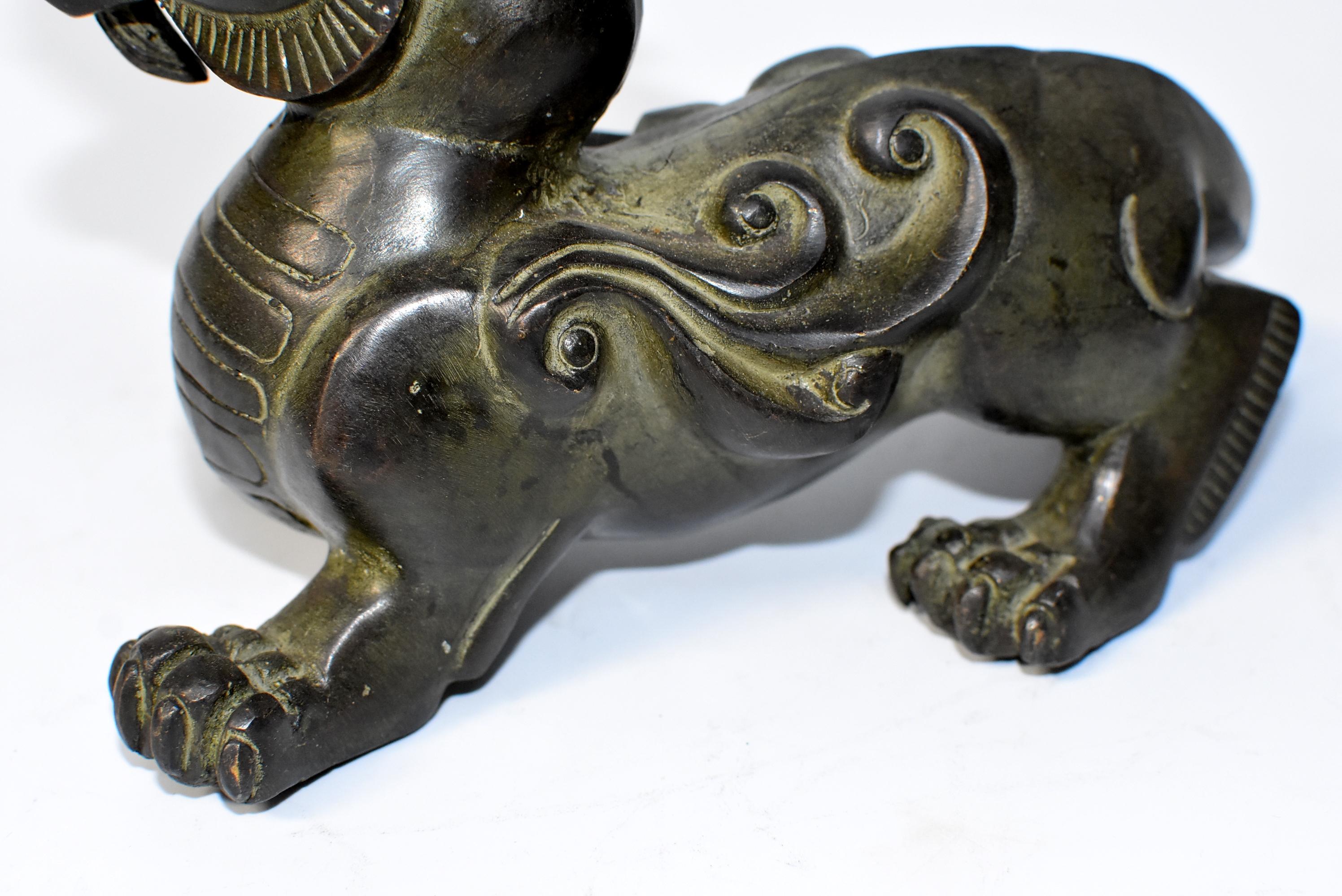 Pair of Large Bronze Pixiu Lions with Turtle Shells Paperweights 9
