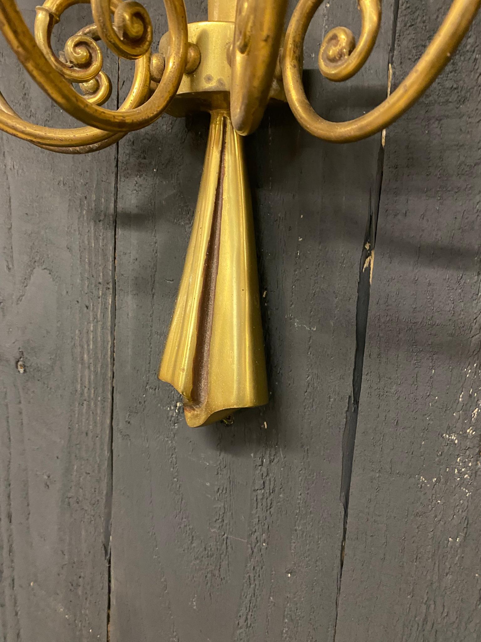 Mid-Century Modern Pair of Large Bronze Sconces Attributed to Riccardo Scarpa, circa 1960 For Sale