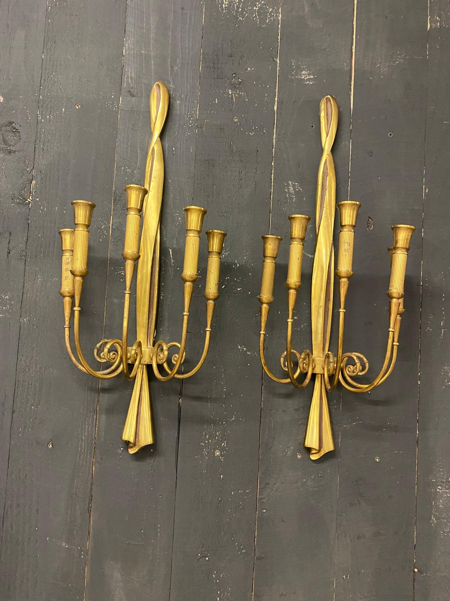 Italian Pair of Large Bronze Sconces Attributed to Riccardo Scarpa, circa 1960 For Sale
