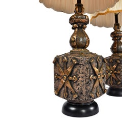 Zwei große Brutalisten-Lampen in Braun, Gold und Schwarz mit plissierten Schirmen