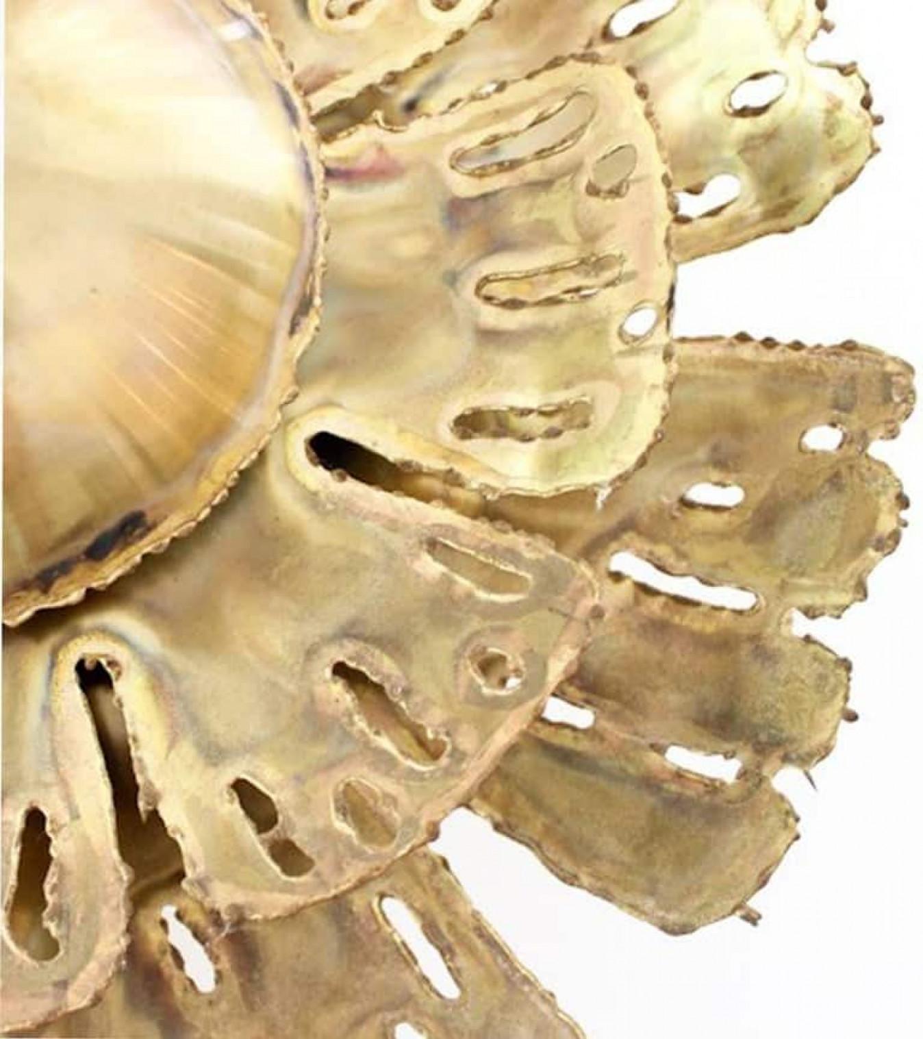 Autre Paire de grandes appliques murales brutalistes à fleurs de Svend Aage Holm Sørensen, années 1960 en vente