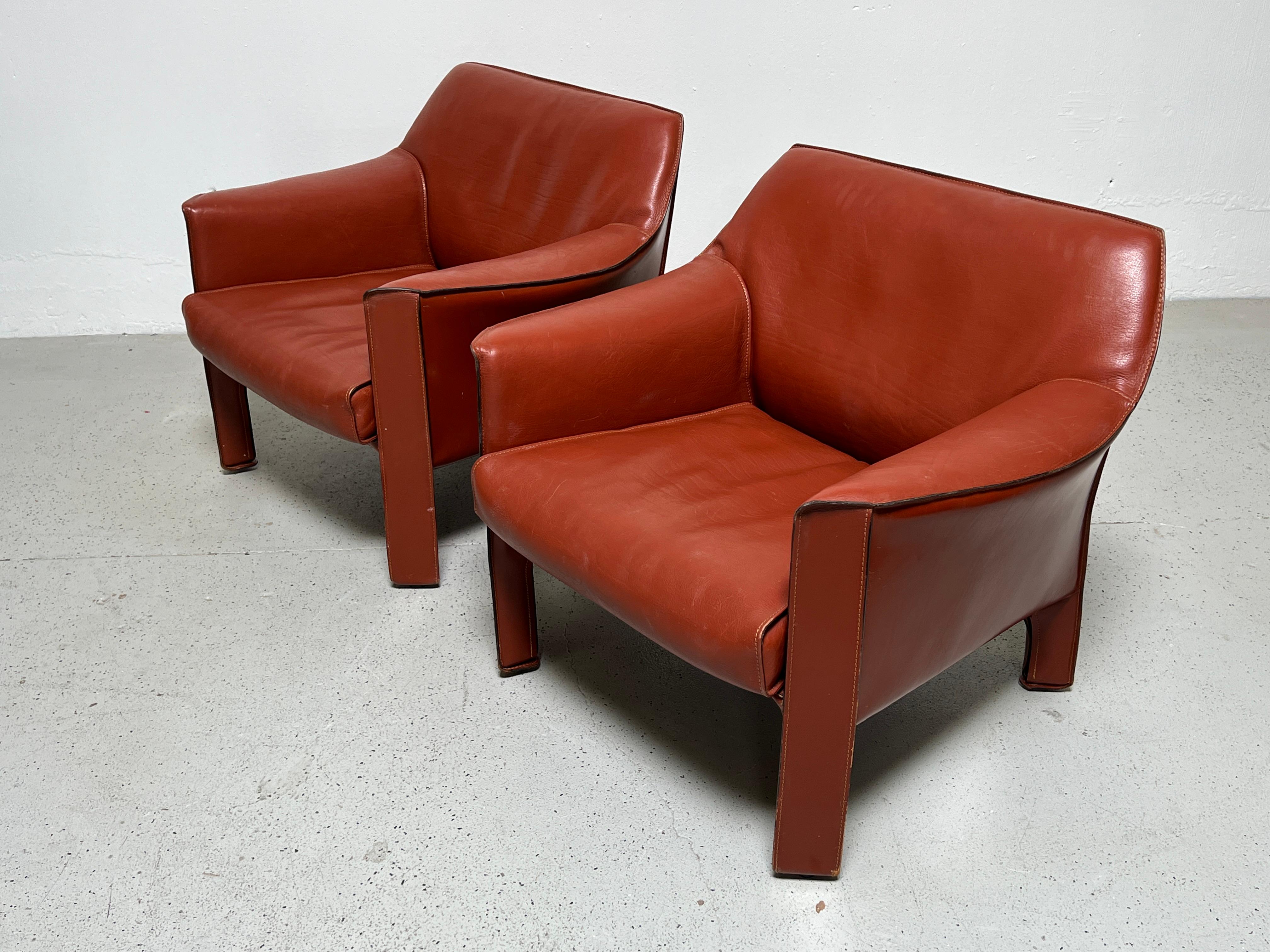 Pair of Large Cab Lounge Chairs by Mario Bellini 10