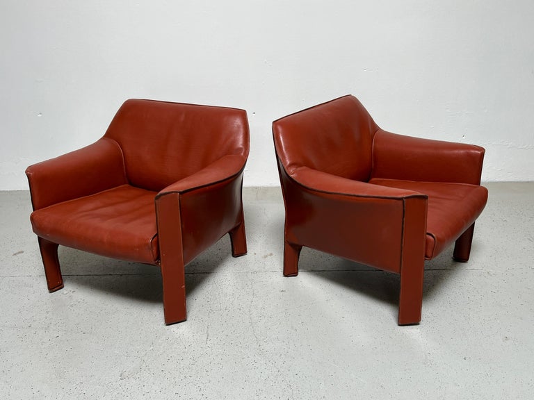 A pair of large scale Cab lounge chairs designed by Mario Bellini for Cassina.