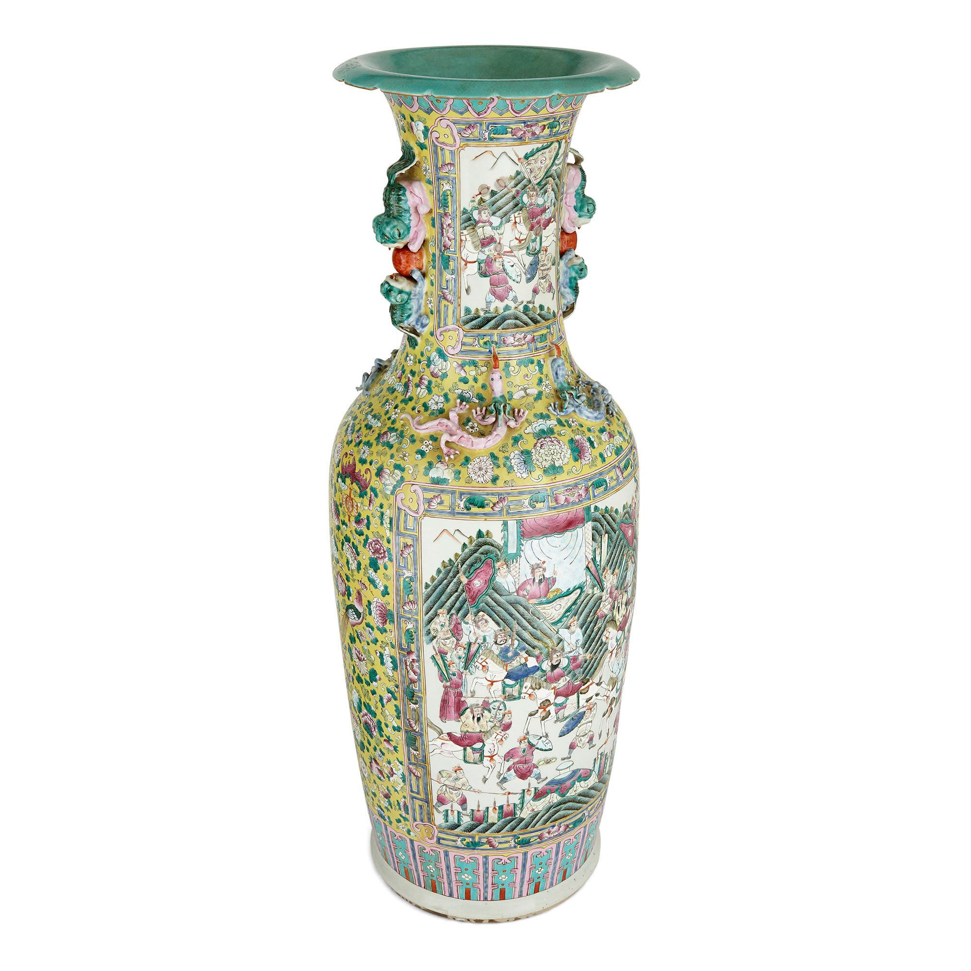 20th Century Pair of Large Canton Style Chinese Porcelain Vases For Sale