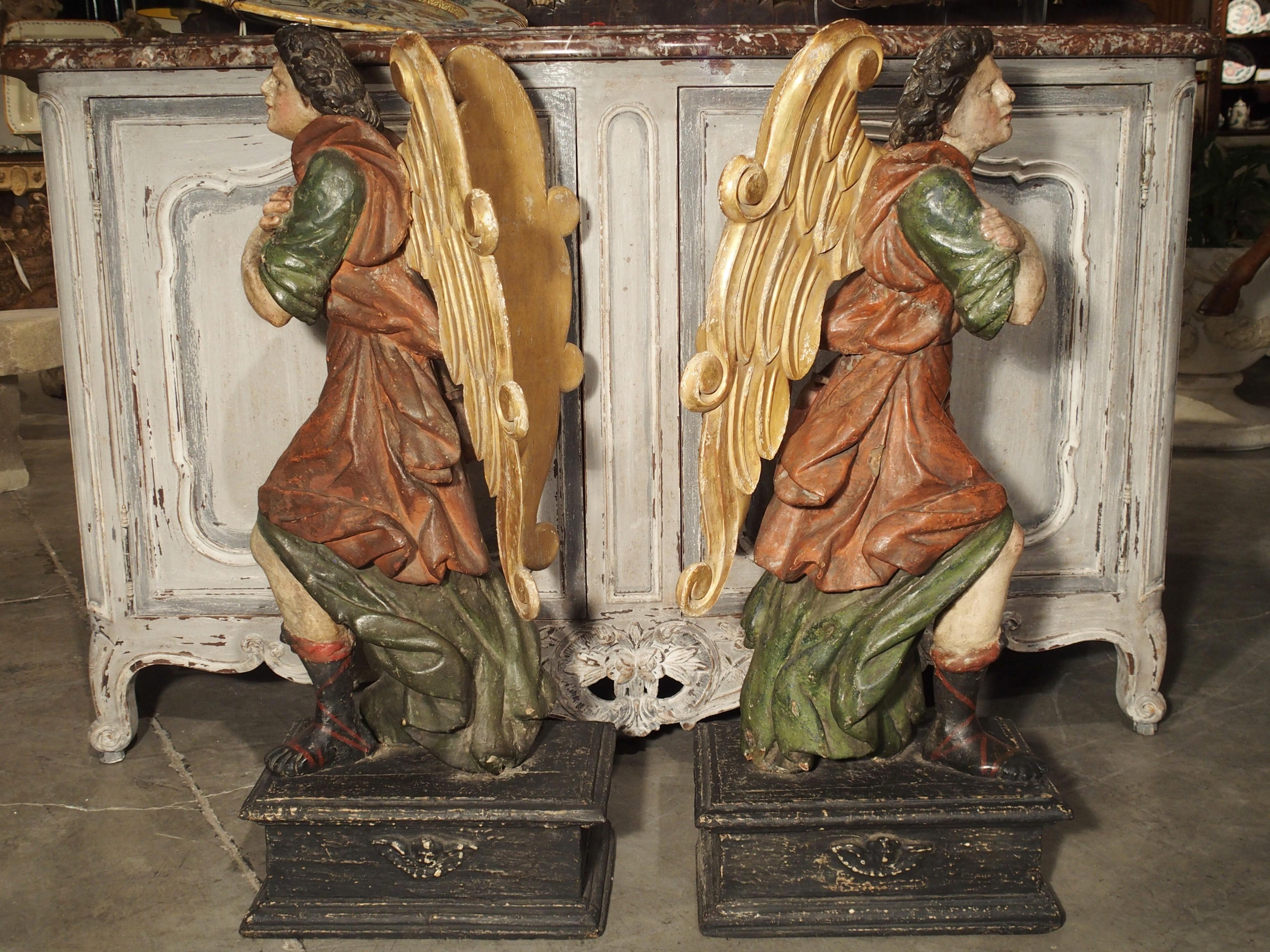 Pair of Large Carved and Painted 17th Century Angels from Italy 9