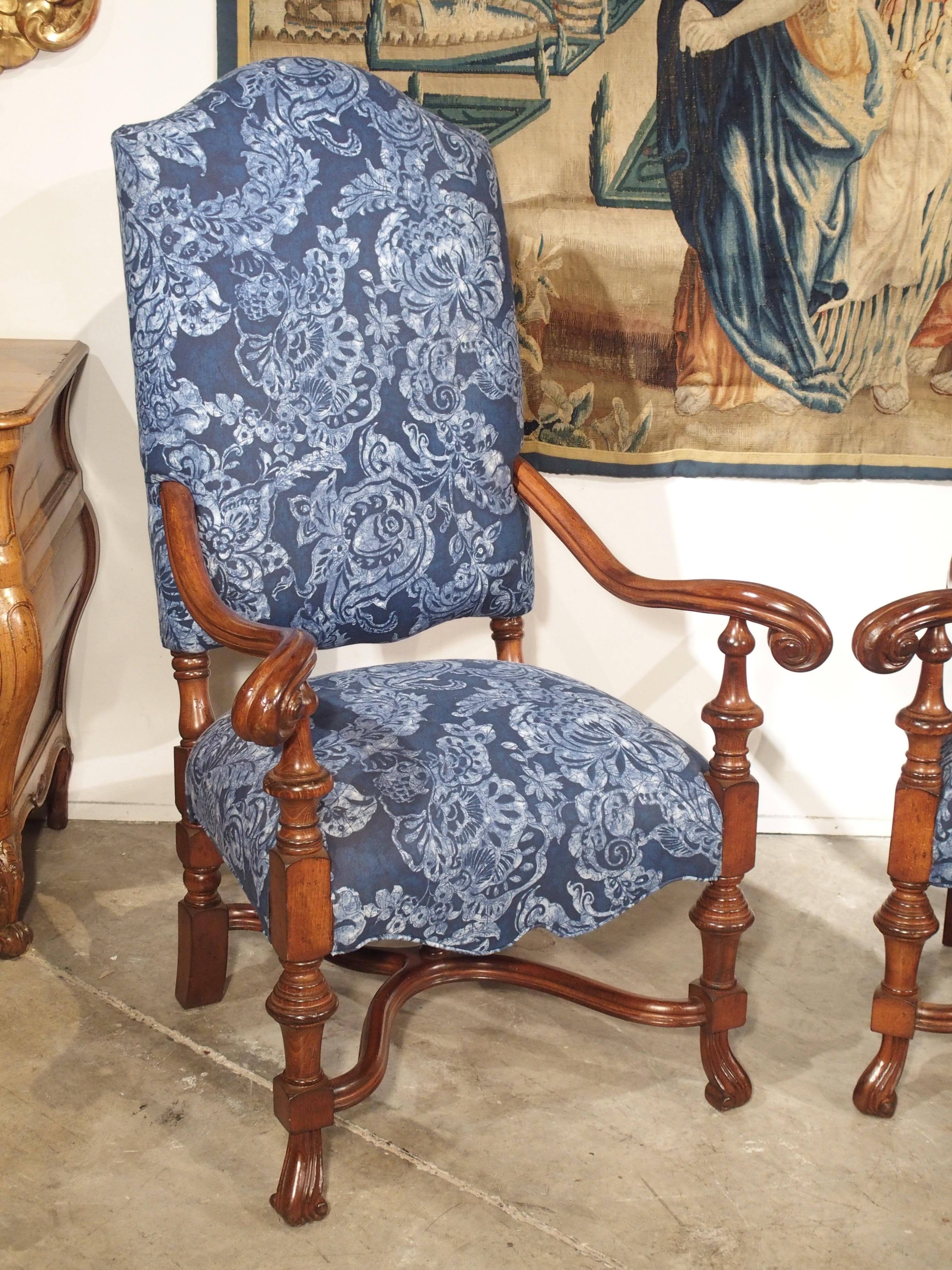 Spanish Pair of Large Carved Oak Armchairs from Spain, 20th Century