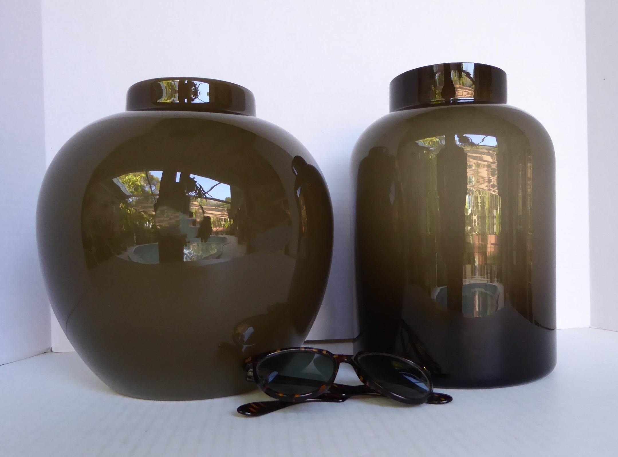 Mid-Century Modern Paire de grands vases en verre ciselé attribués à Holmegaard Glassworks Danemark 1960 en vente