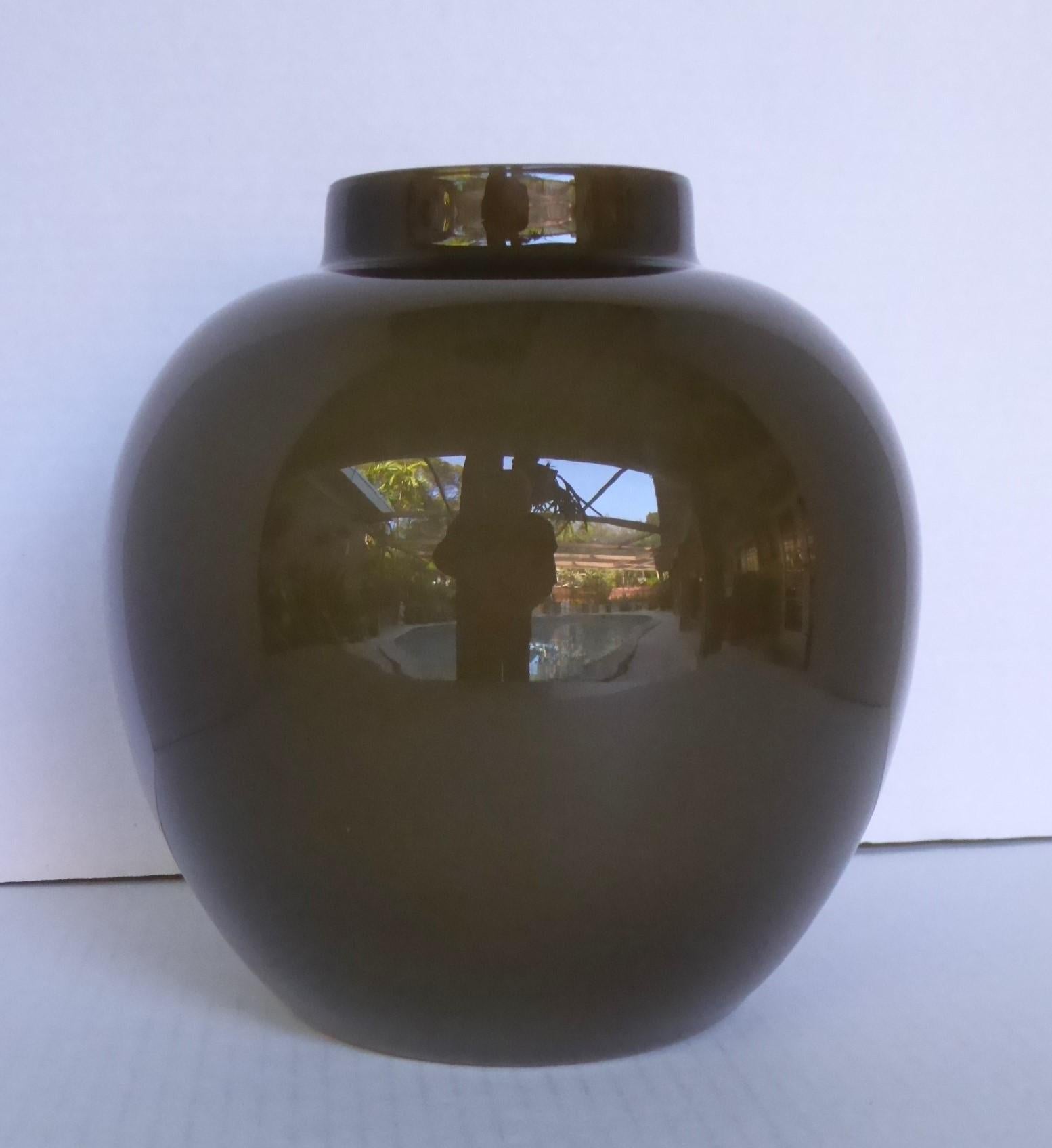 Paire de grands vases en verre ciselé attribués à Holmegaard Glassworks Danemark 1960 en vente 2