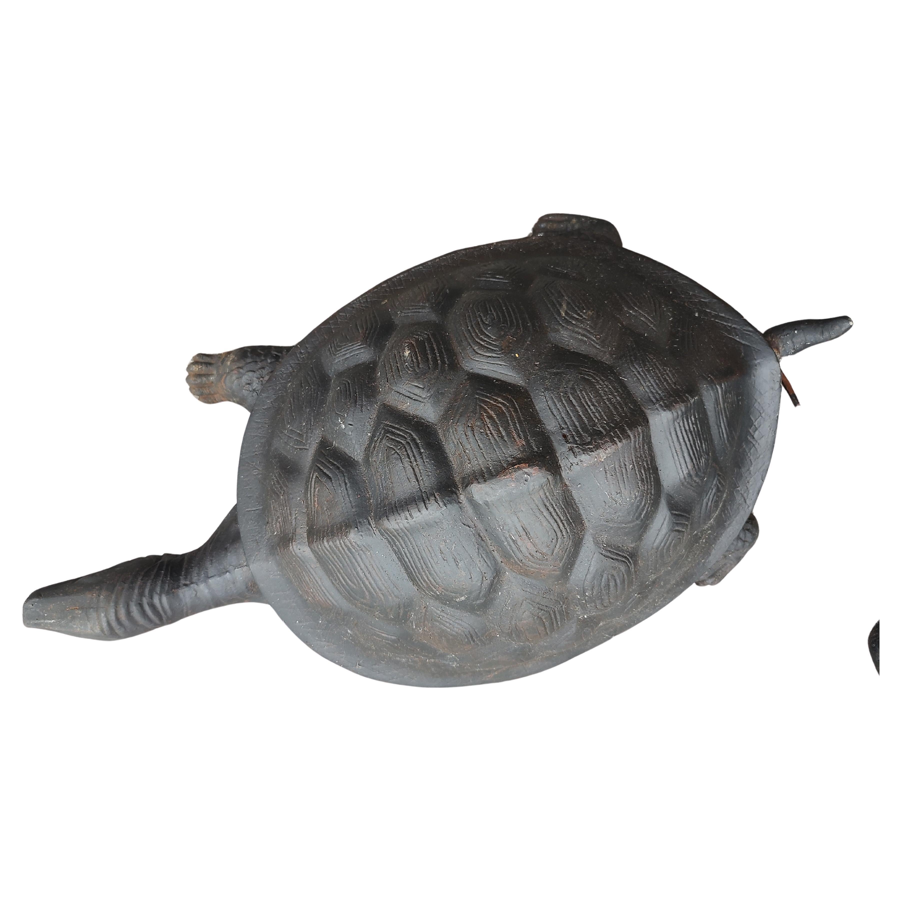 turtle spittoon