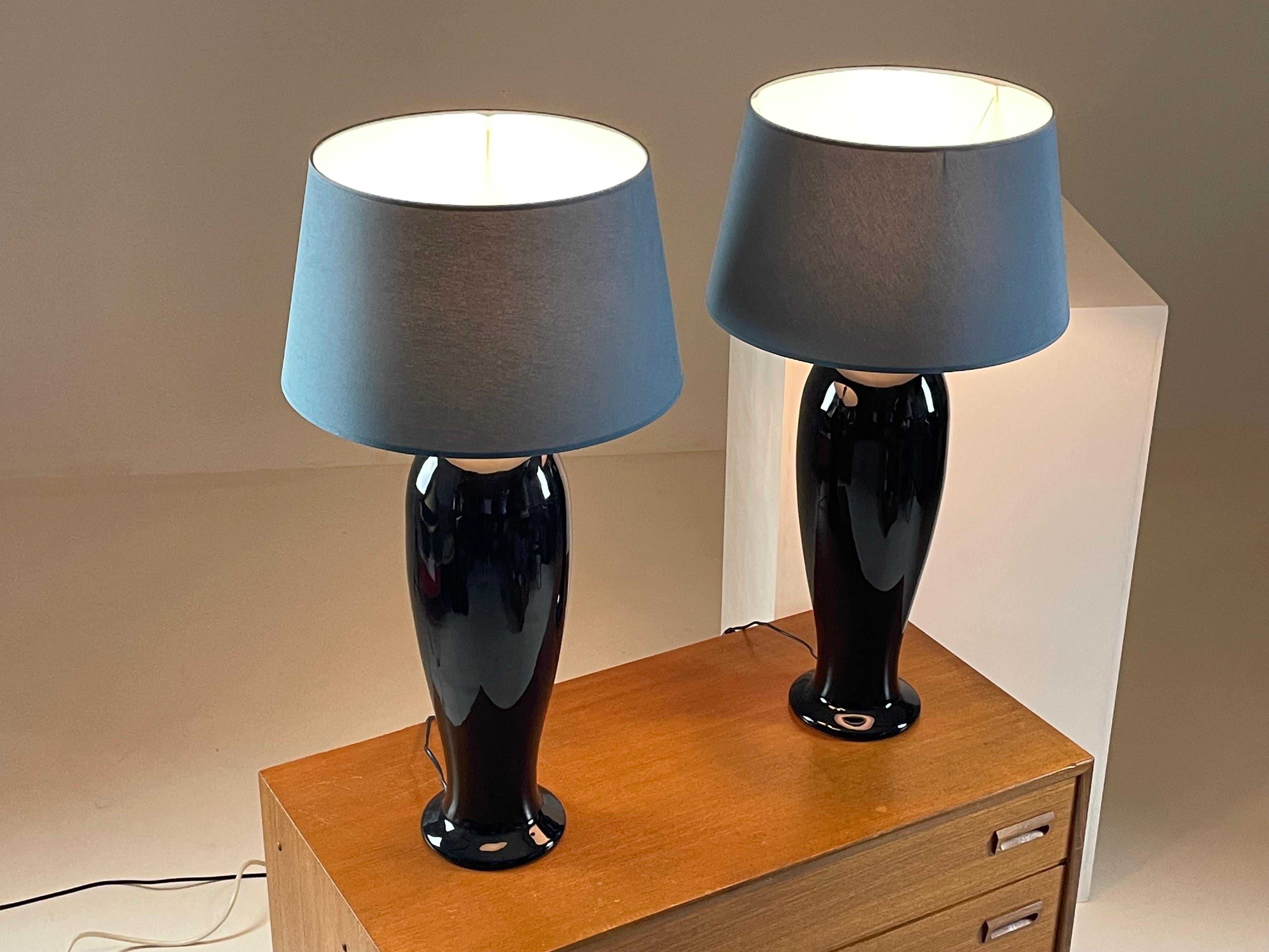 Ceramica Coppia di grandi lampade in ceramica di Yves Halard, Parigi anni '80 in vendita