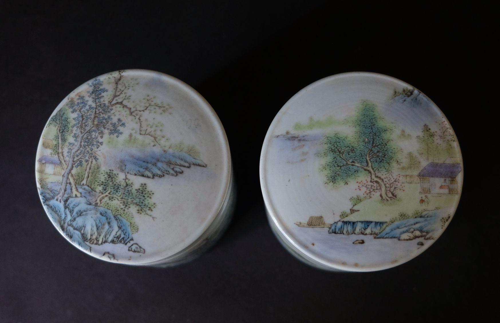 Pair of Large Chinese Landscaping Round Porcelain Boxes with Lids In Excellent Condition For Sale In Norton, MA