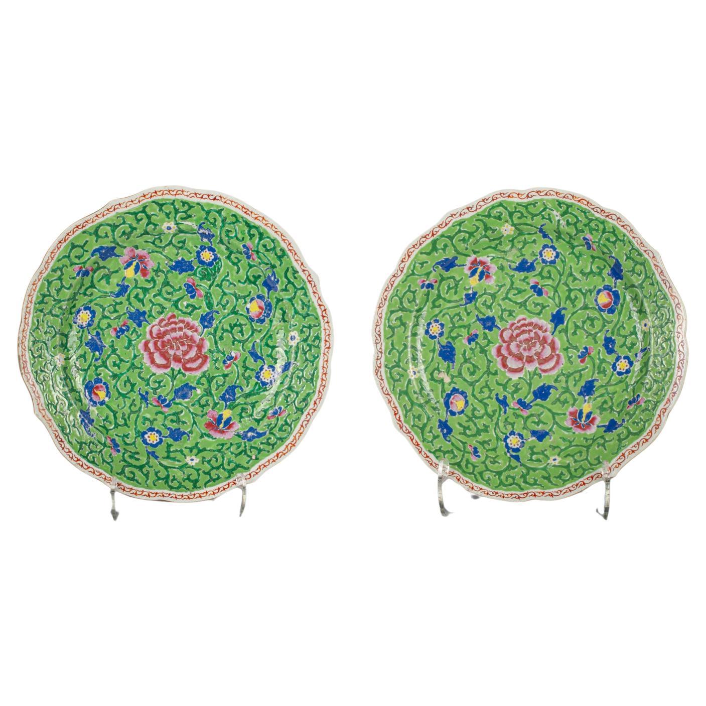 Pair of Large Chinese Porcelain Green Ground Chargers, 19th century For Sale