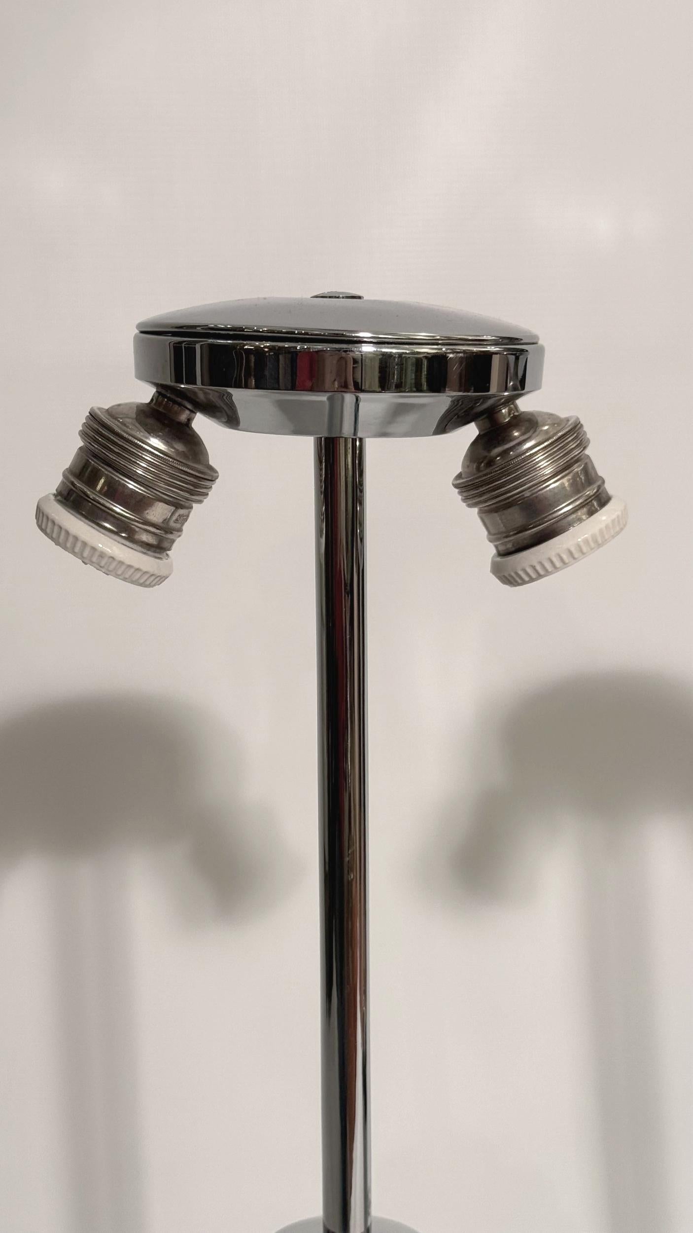 Paar große Lampen aus verchromtem Stahl, Reggiani, Italien, um 1970 (Ende des 20. Jahrhunderts) im Angebot