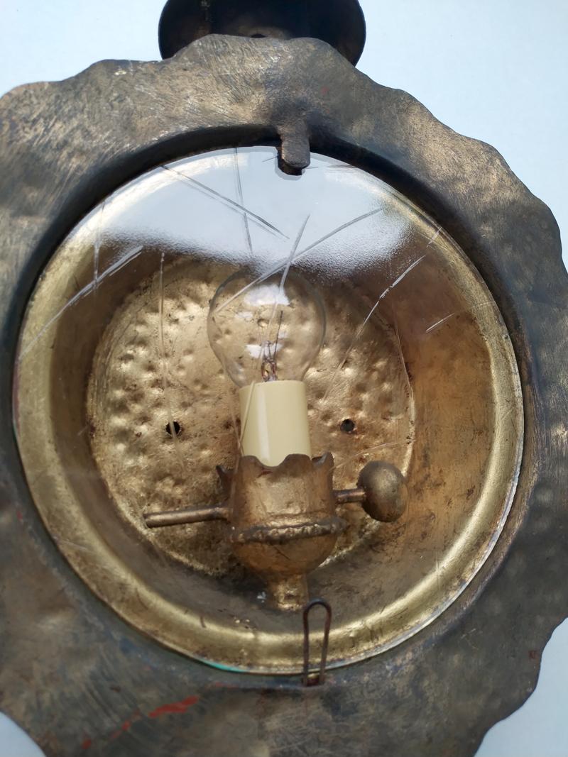 Pair of Large Coach Lanterns Wall Lights Flush Mounts, 19th In Good Condition For Sale In Berlin, DE