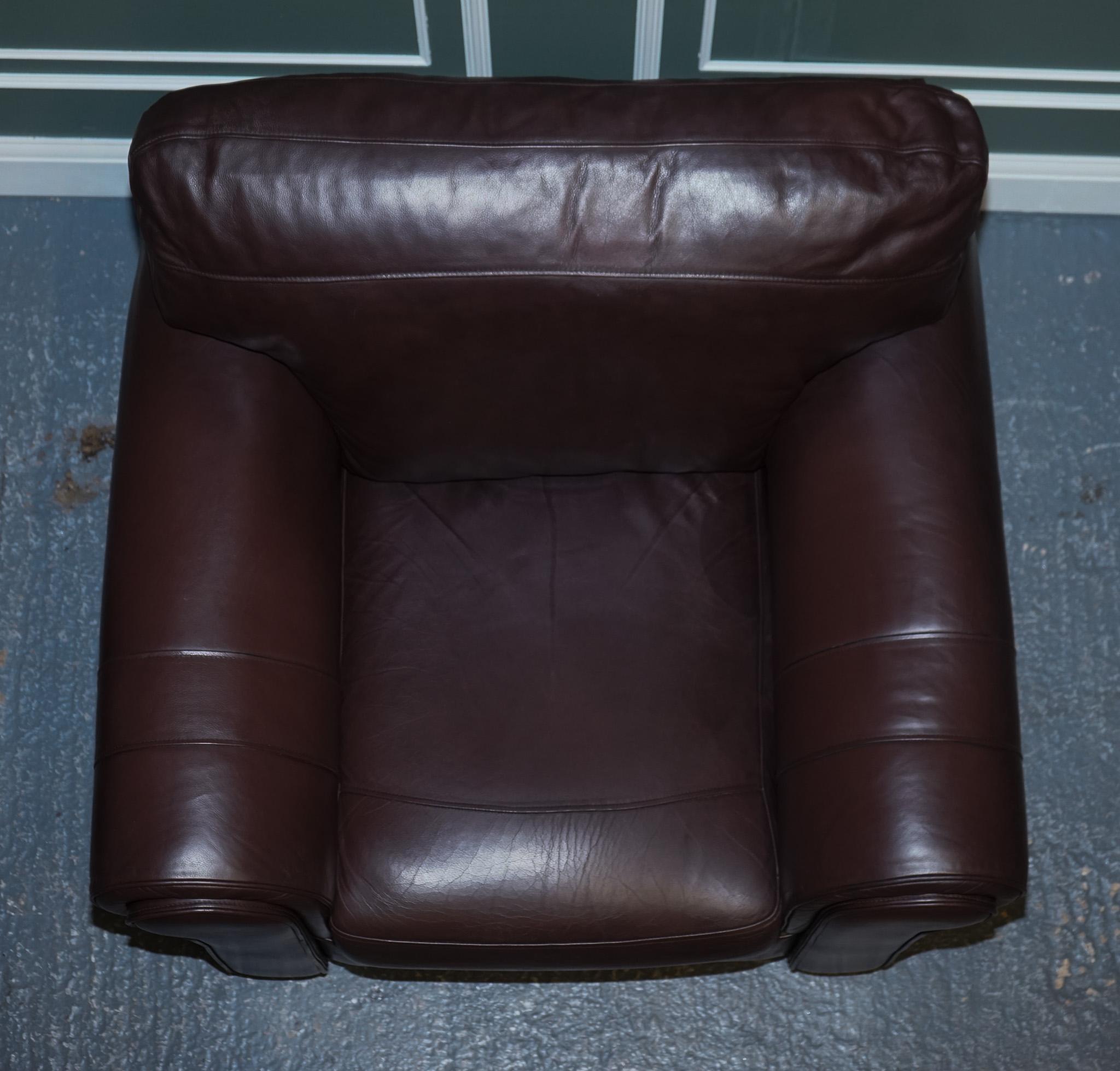 Hand-Crafted PAIR OF LARGE COMFORTABLE BROWN LEATHER ARMCHAIRS, MATCHiNG SOFA AVAILABLE For Sale
