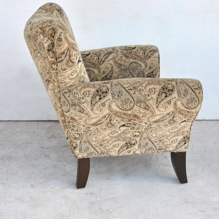 Pair of Large Contemporary Wing Back Chairs For Sale at 1stDibs