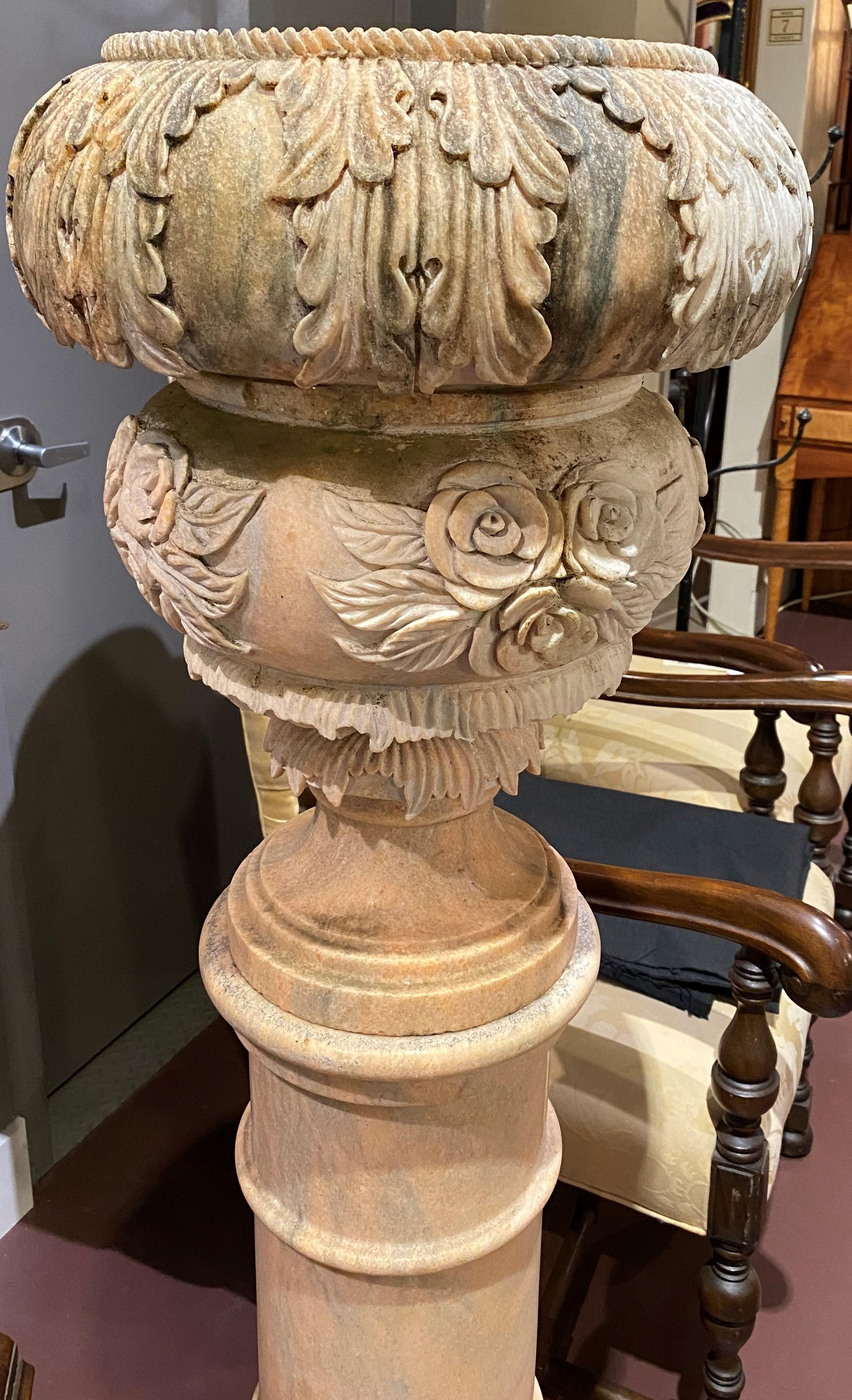 Pair of Large Continental Style Marble Carved Urns on Pedestals For Sale 4
