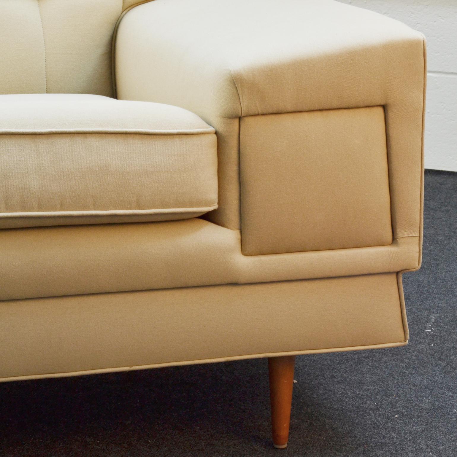 Paire de grands fauteuils club crme des annes 1950 attribus  Paul McCobb en vente 8