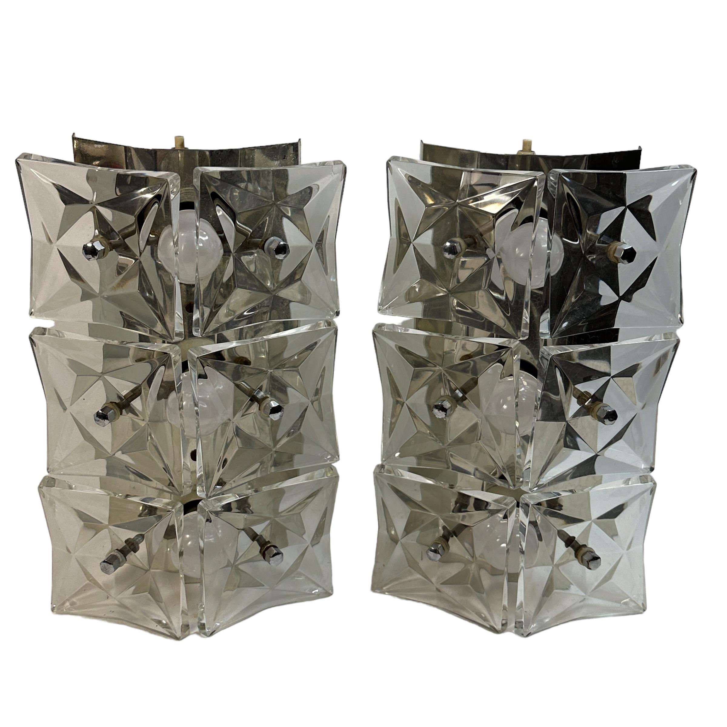 Late 20th Century Pair of Large Crystal Glass Wall Sconces by Kinkeldey, circa 1970s For Sale