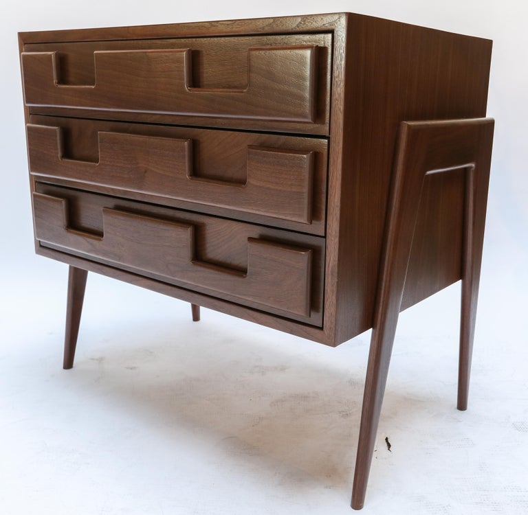 Pair of Large Custom 1960s Italian Style Walnut Nightstands by Adesso Imports For Sale 5