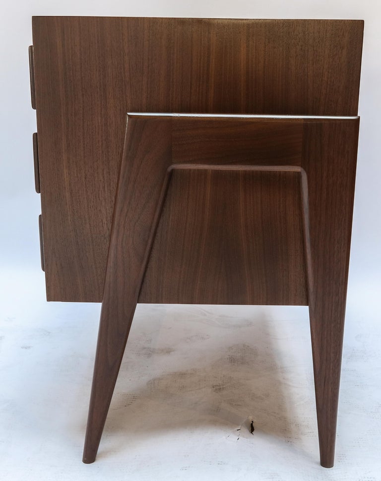 Pair of Large Custom 1960s Italian Style Walnut Nightstands by Adesso Imports For Sale 2
