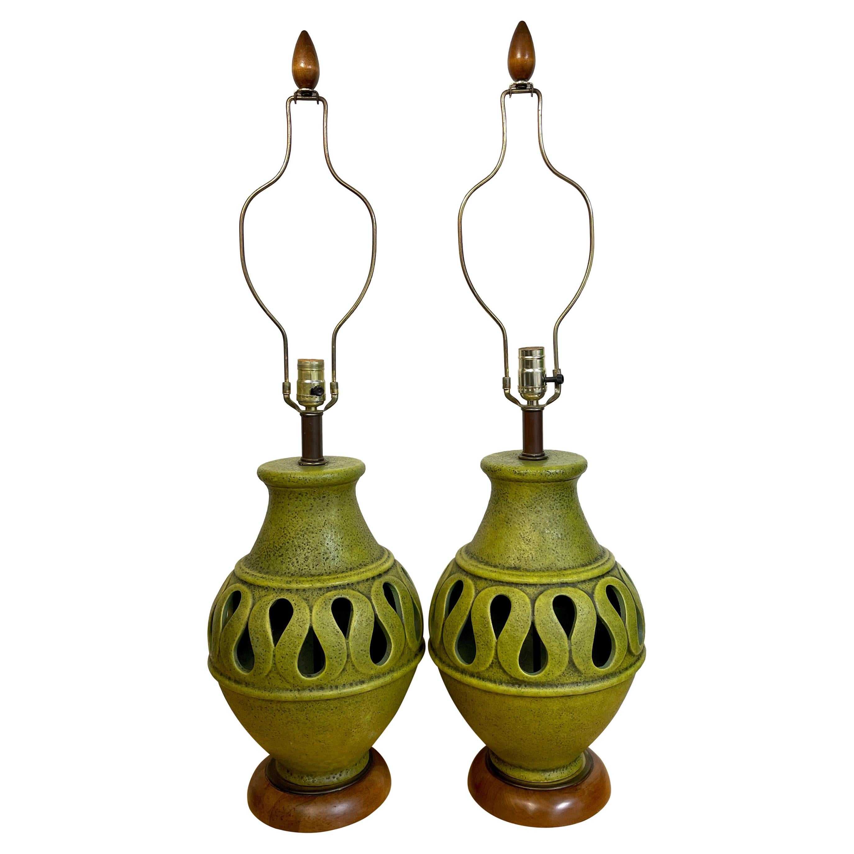 Pair of Large Danish Modern Green Monochrome Pottery Reticulated Lamps For Sale