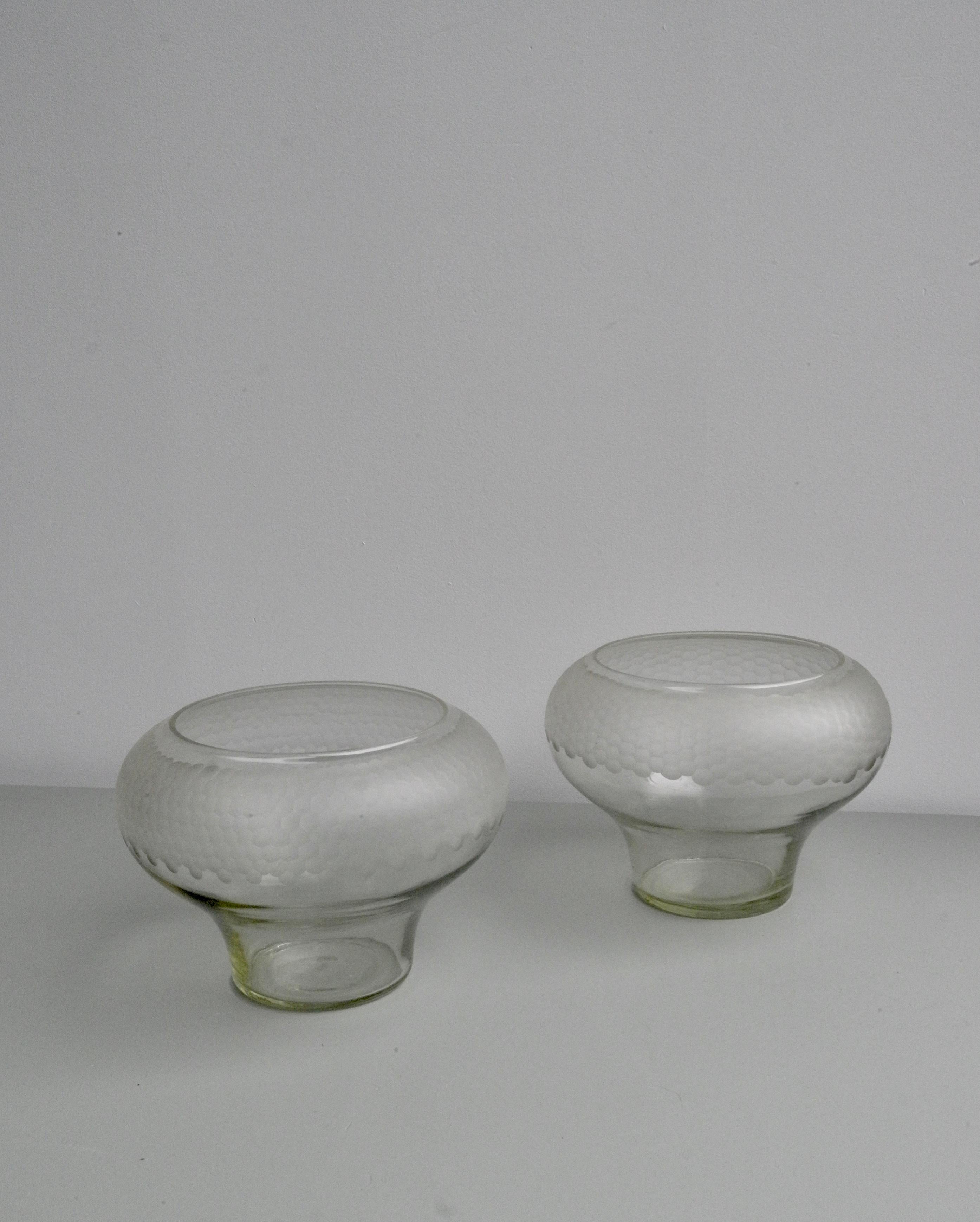 glass decorative bowls and vases