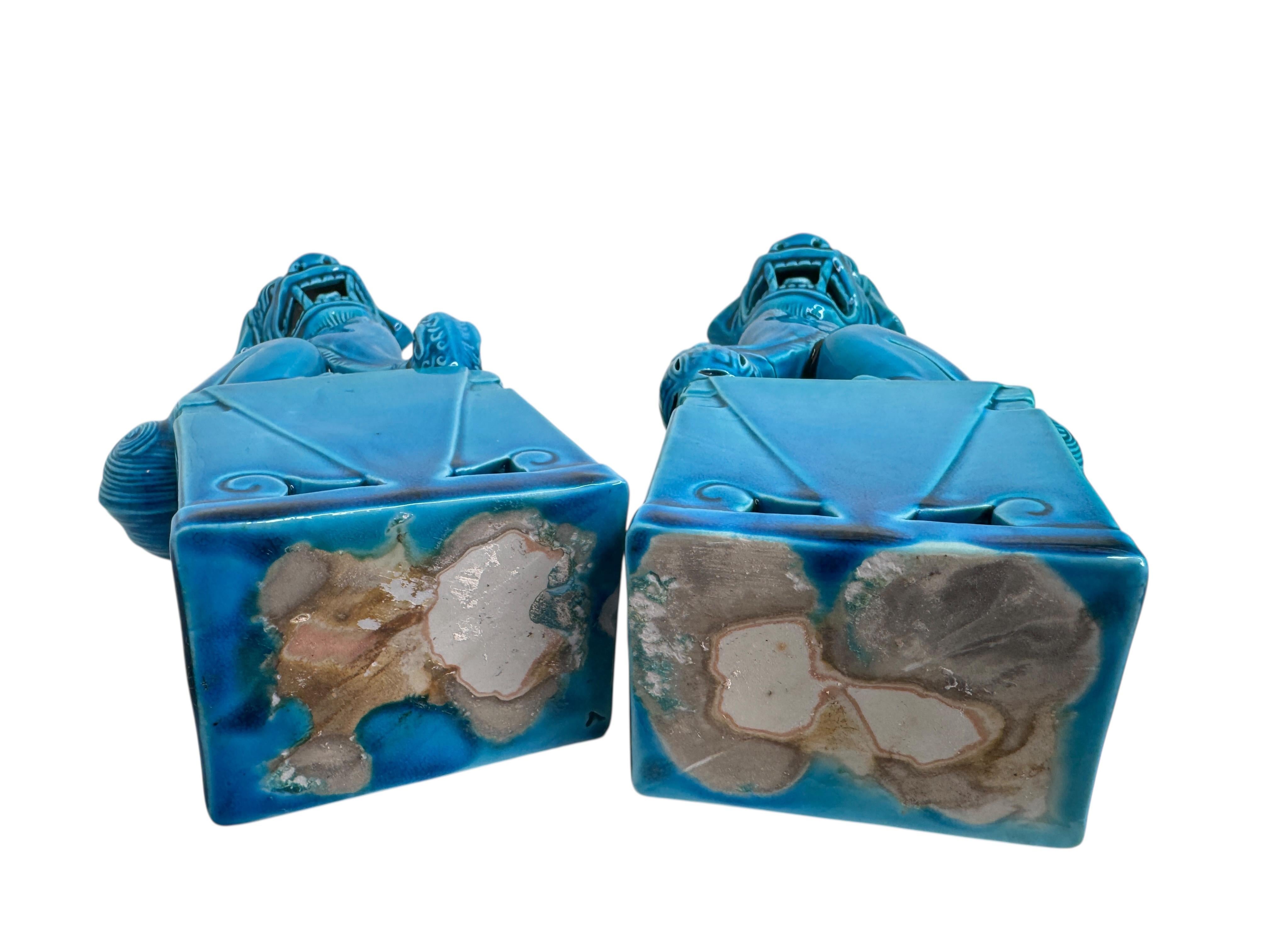 Chinese Pair of large Decorative Turquoise Blue Foo Dogs Sculptures, Ceramic Statue