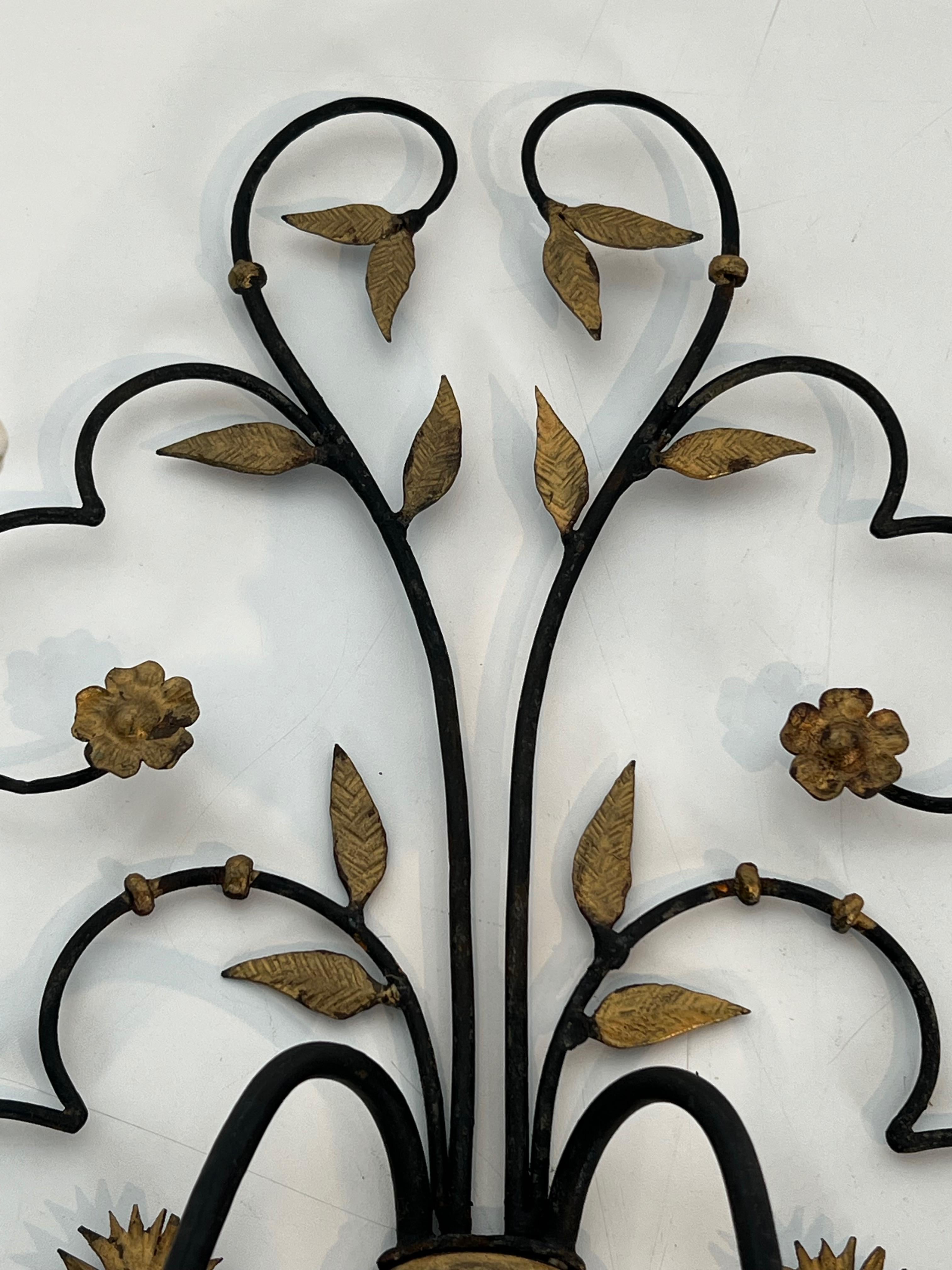 Pair of Large Decorative Wrought Iron and Gilded Wall Lights Representing a Bouq For Sale 9