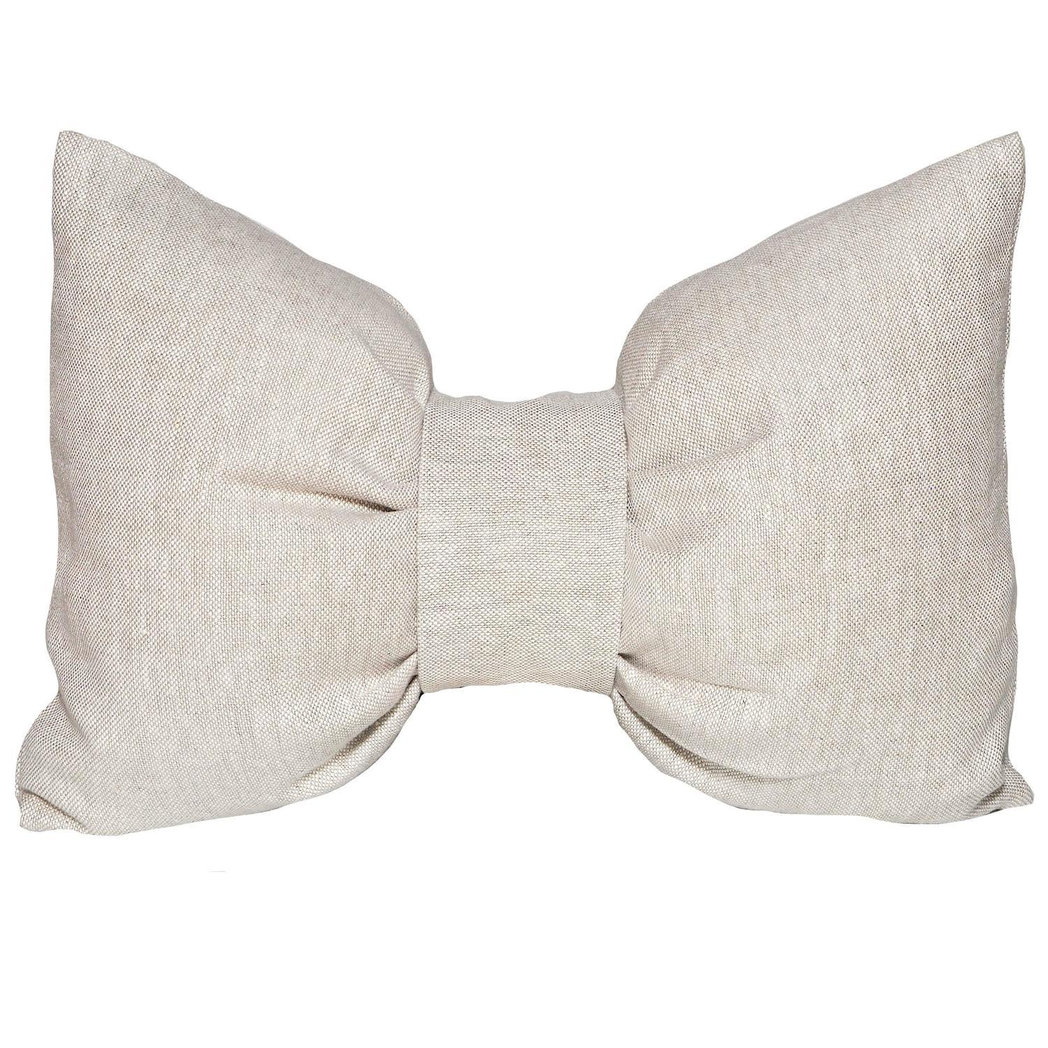 Pair of Large Designer Bow Pillows in Vintage Irish Linen Natural Oatmeal In Good Condition In Belfast, Northern Ireland