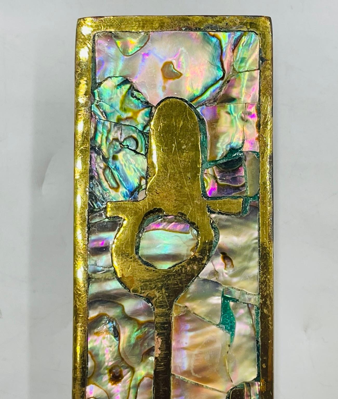 Pair of Large Door Handles in Brass & Abalone, After Los Castillo, Mexico 1950's In Good Condition For Sale In Los Angeles, CA