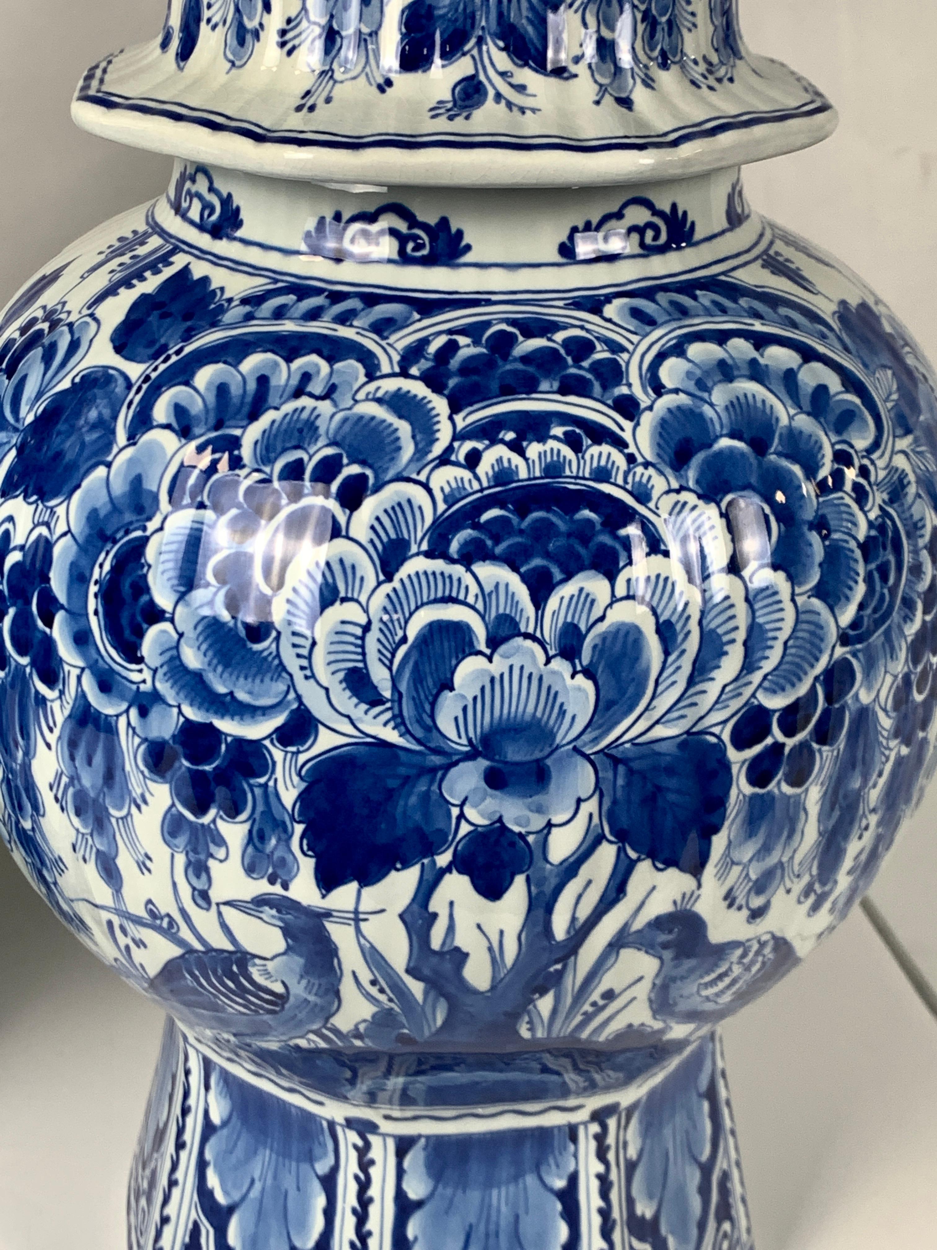 Pair of Large Dutch Delft Blue and White Jars In Excellent Condition In Katonah, NY