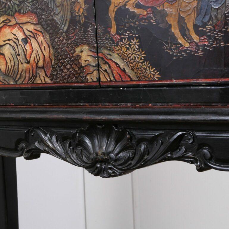 Pair of Large, Early 19th C. Chinoisserie Chests from Paris. C.1820.  For Sale 4